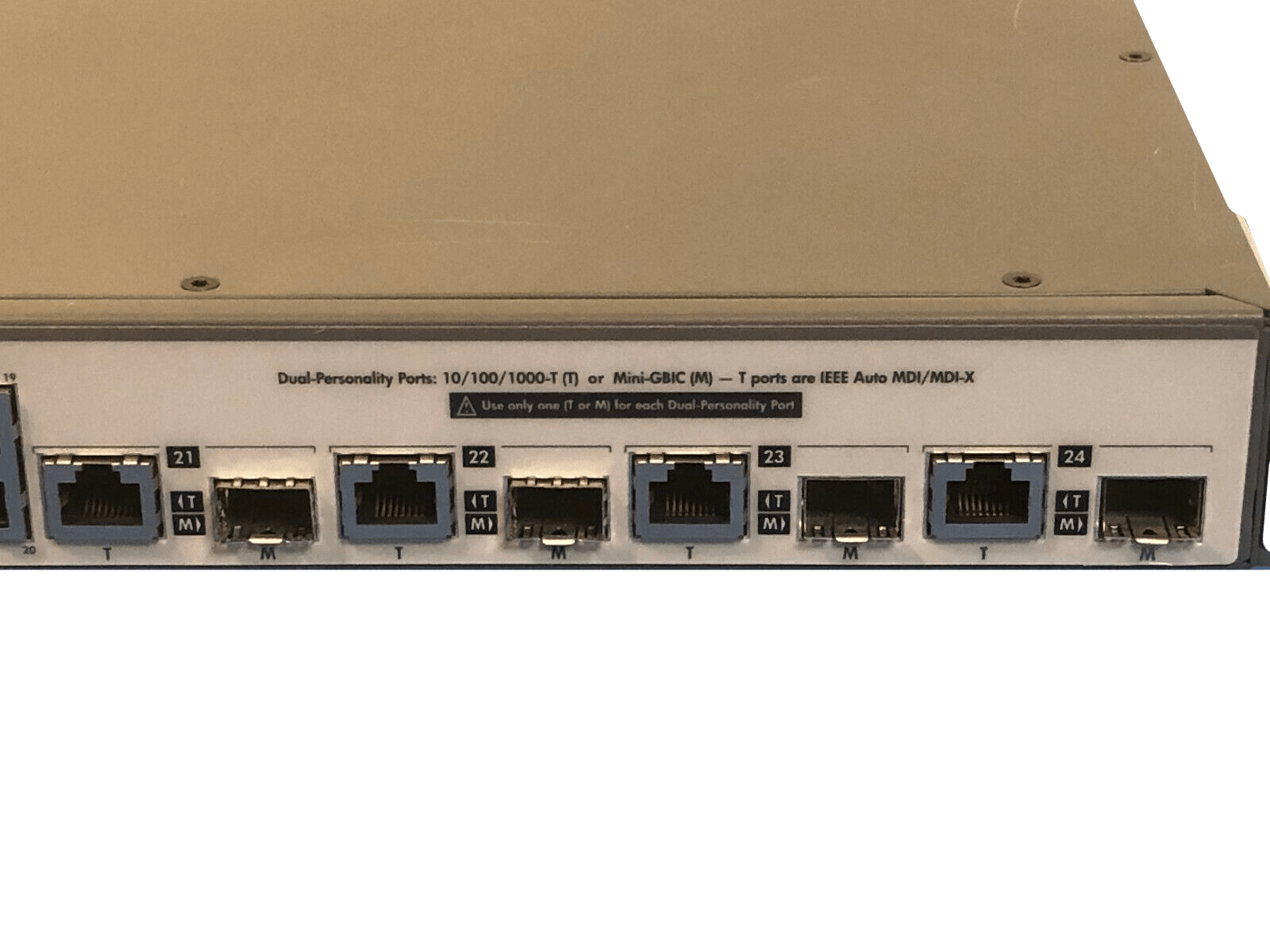 HP ProCurve Gigabit 1GbE Switch 2824 J4903A 24x RJ-45 Ports 10/100/1000.