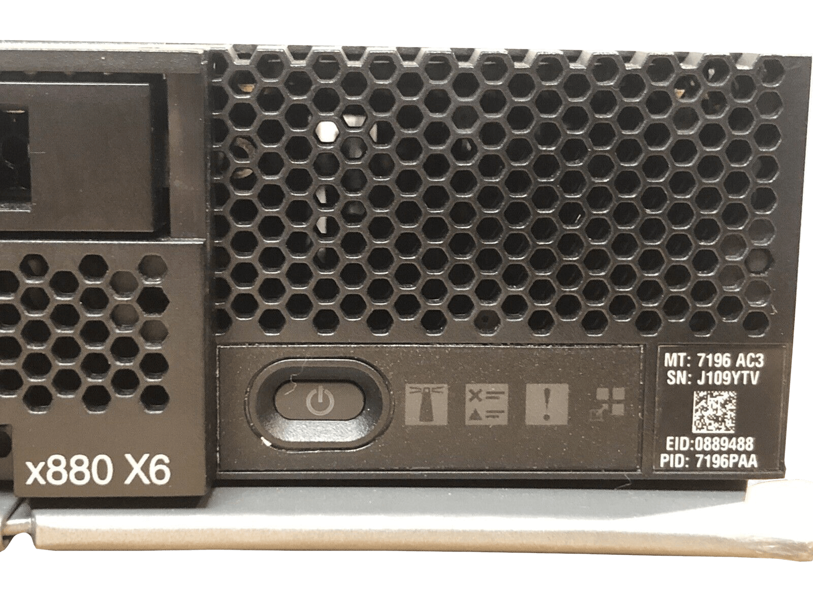 Lenovo FlexSystem x880 X6 Server Two E7-8867V3 2.5GHz 32 Core 1024GB 2x SFF 7196-AC3.