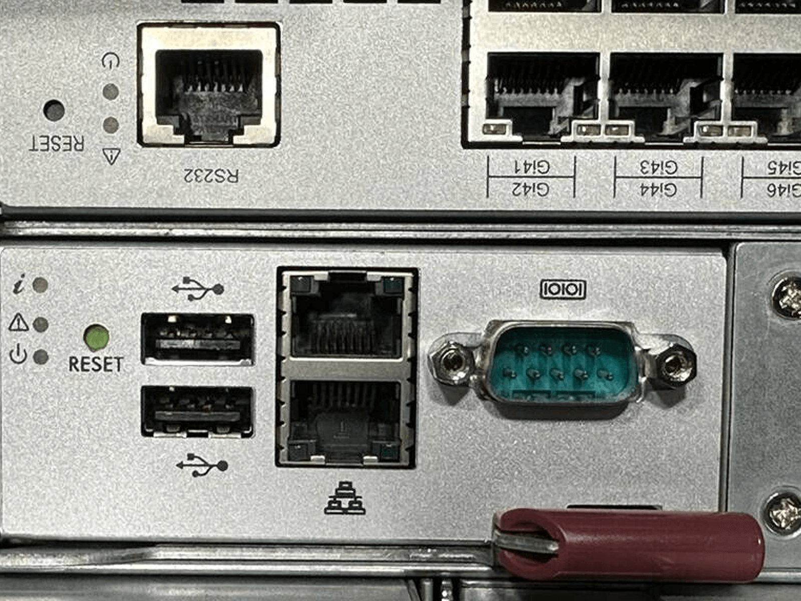 SuperMicro MBE-628E 9x MBI-6128R-T2 18x Xeon E5-2620 v3/v4 1152GB 4xPSU 2x CMM.