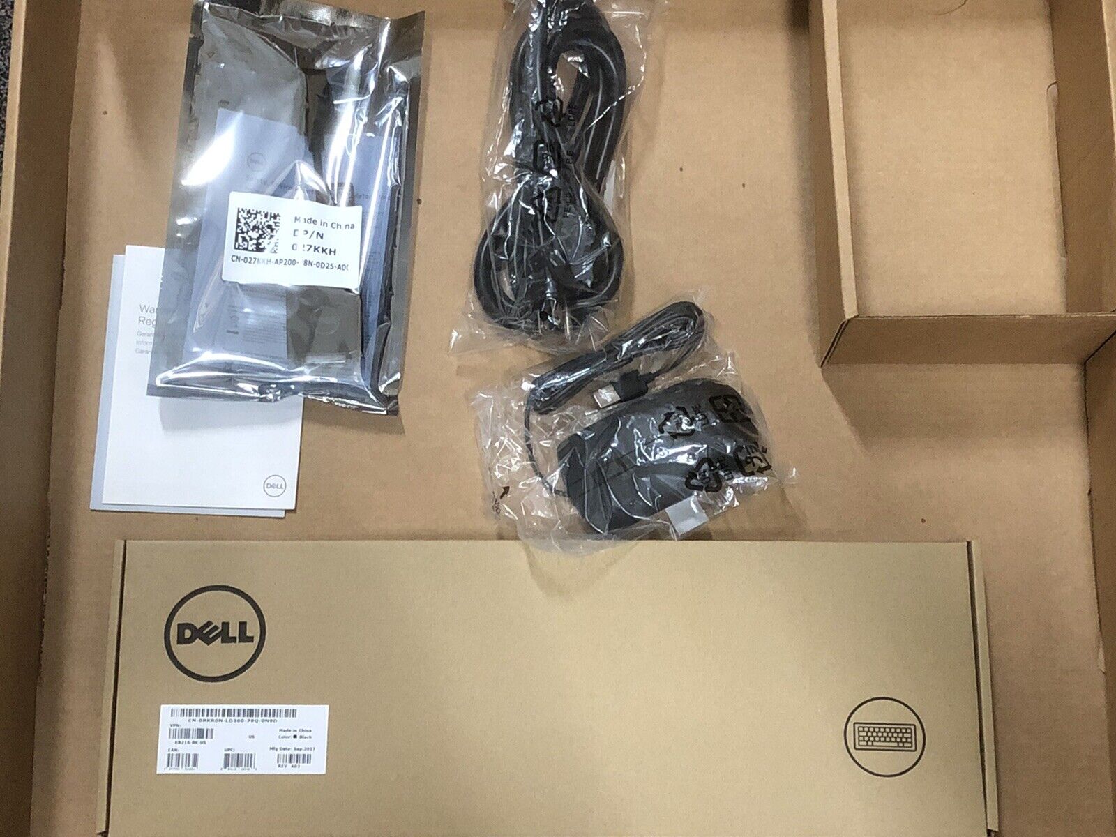 Dell T7910 Xeon E5-2623V4 2.6GHz 64GB 2x 512GB SSD M2000 4GB vRAM Win10 64 1300W.