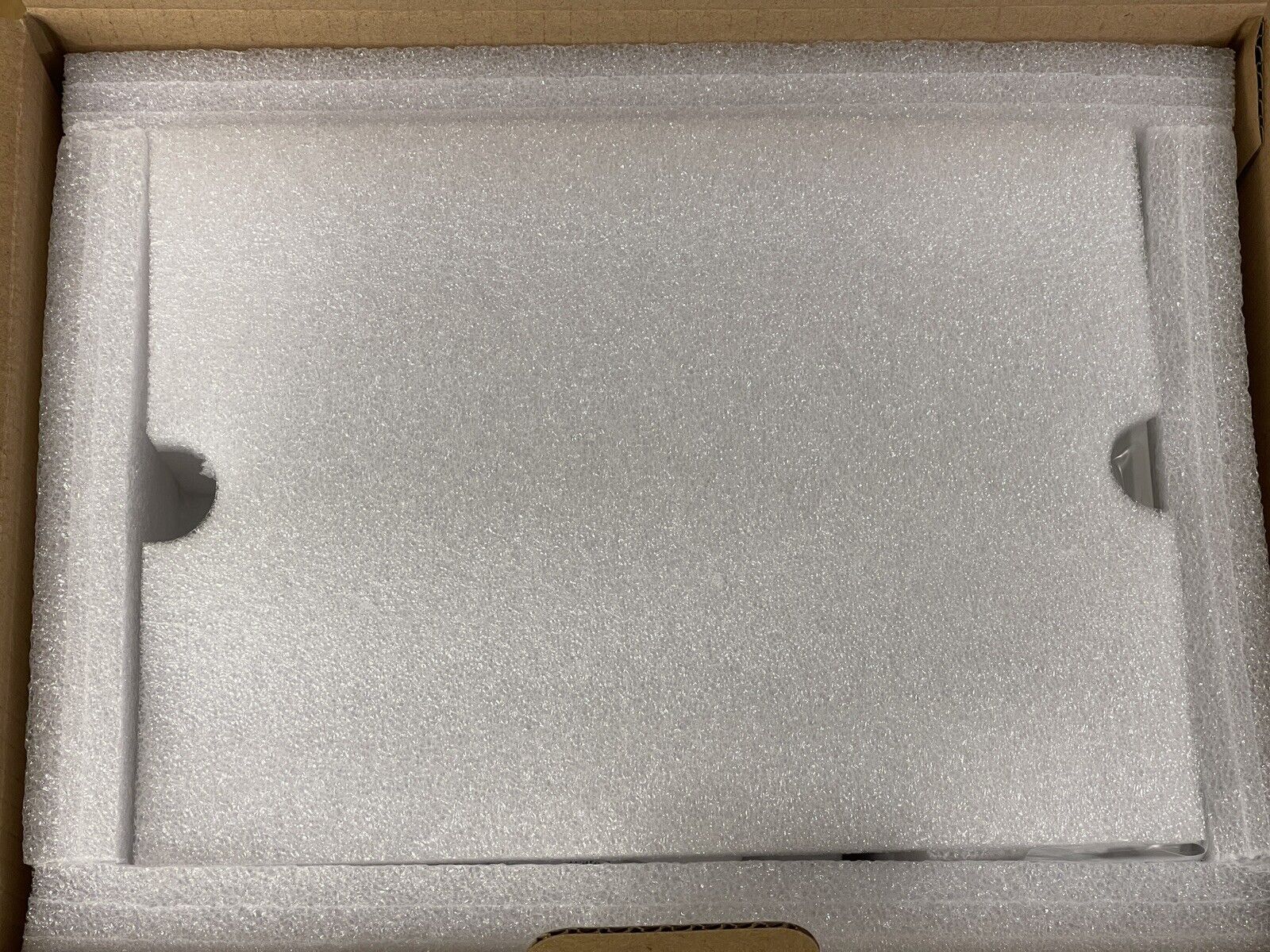 HPE JW053A Aruba AP-270-MNT-V2 Mounting Kit Outdoor Pole/Wall Long Mount.