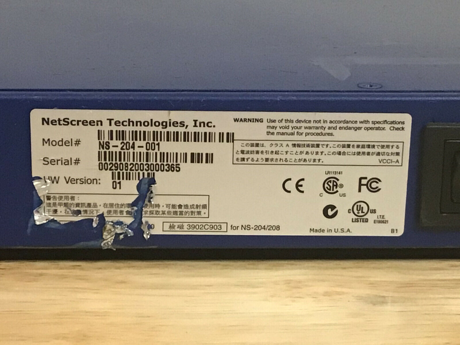 Juniper NetScreen-204 Firewall VPN 4x 10/100 BASE-T RJ45 375 Mbps L2 L3 NAT BGP.