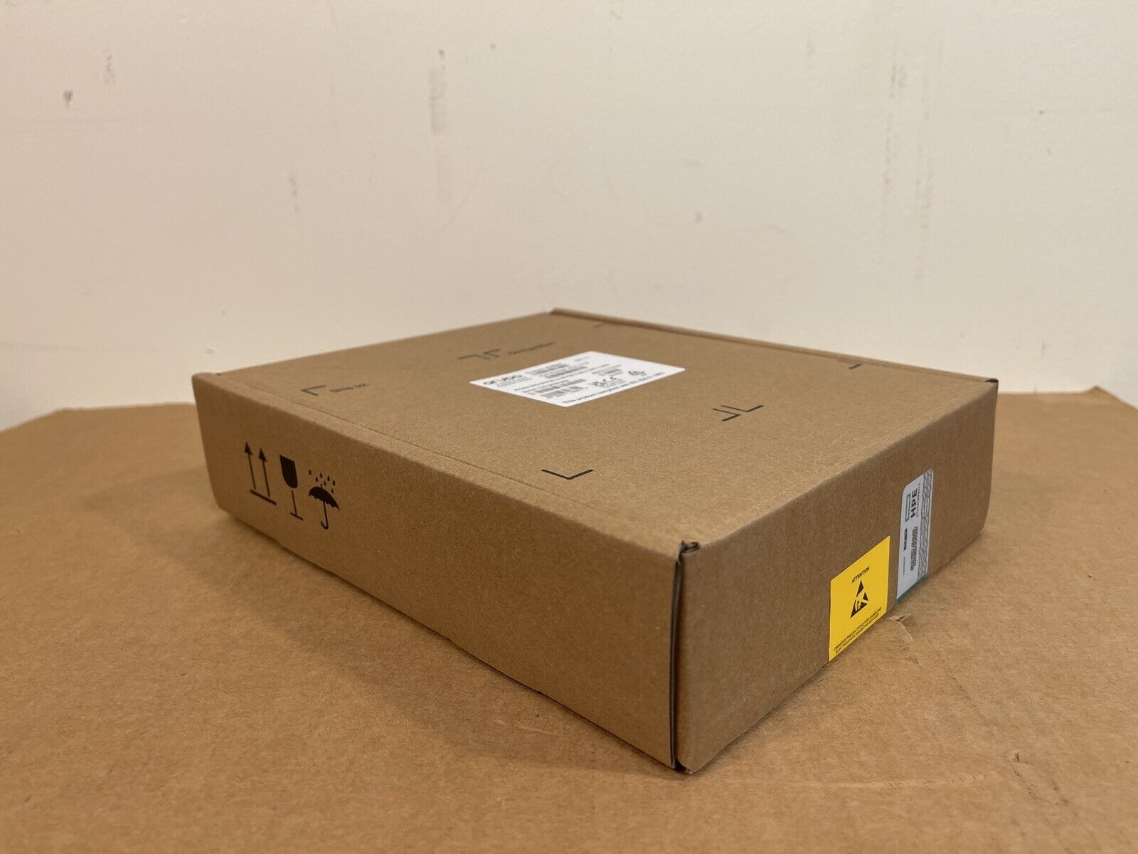 HPE Aruba Genuine 8121-1715 50GbE SFP56 to SFP56 0.65M DAC Direct Attach Cable 65cm 25.6in.