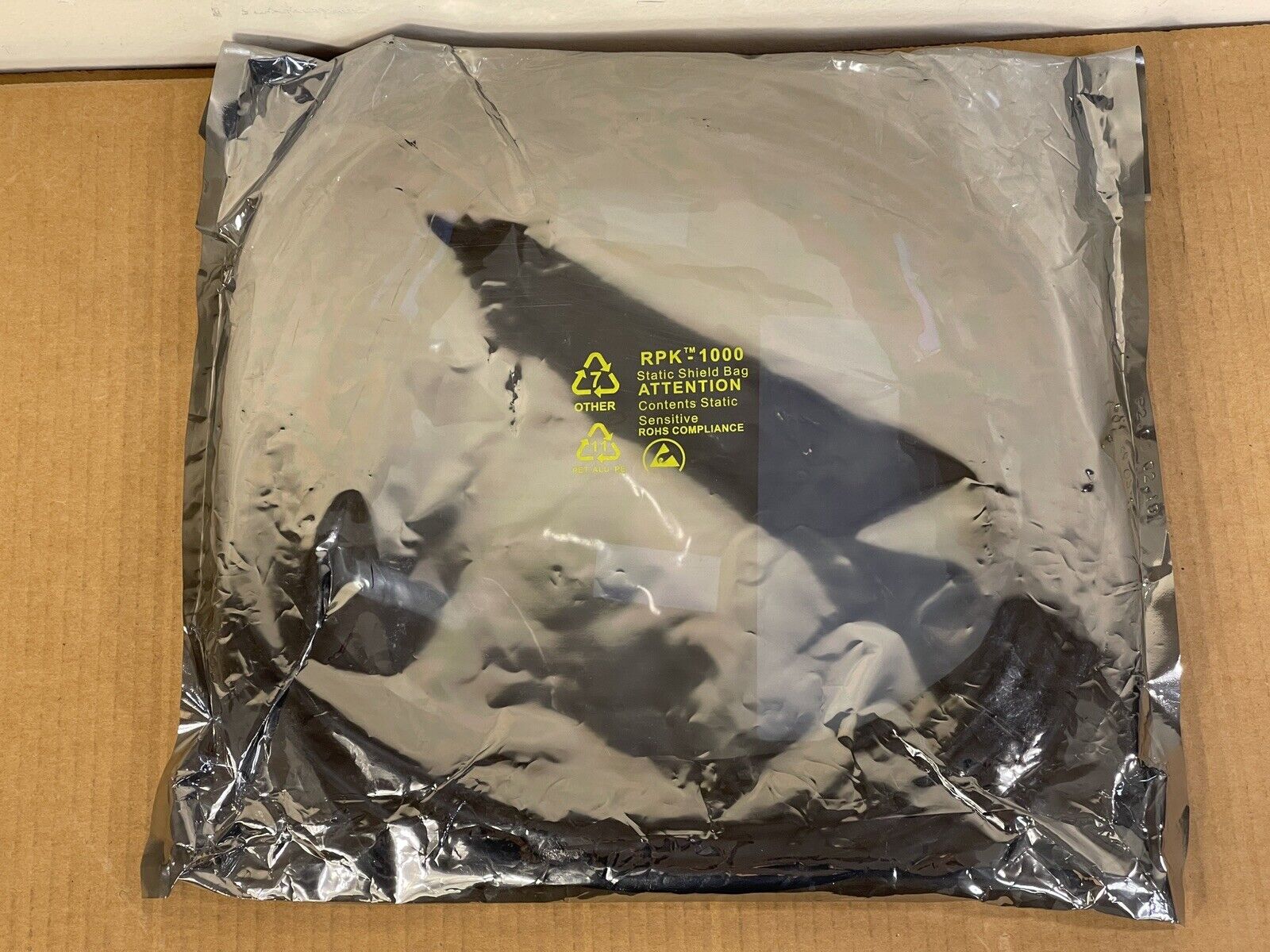 Cisco QSFP-H40G-ACU7M 40GBASE-CR4 Active Copper 7M Direct Attach Cable.