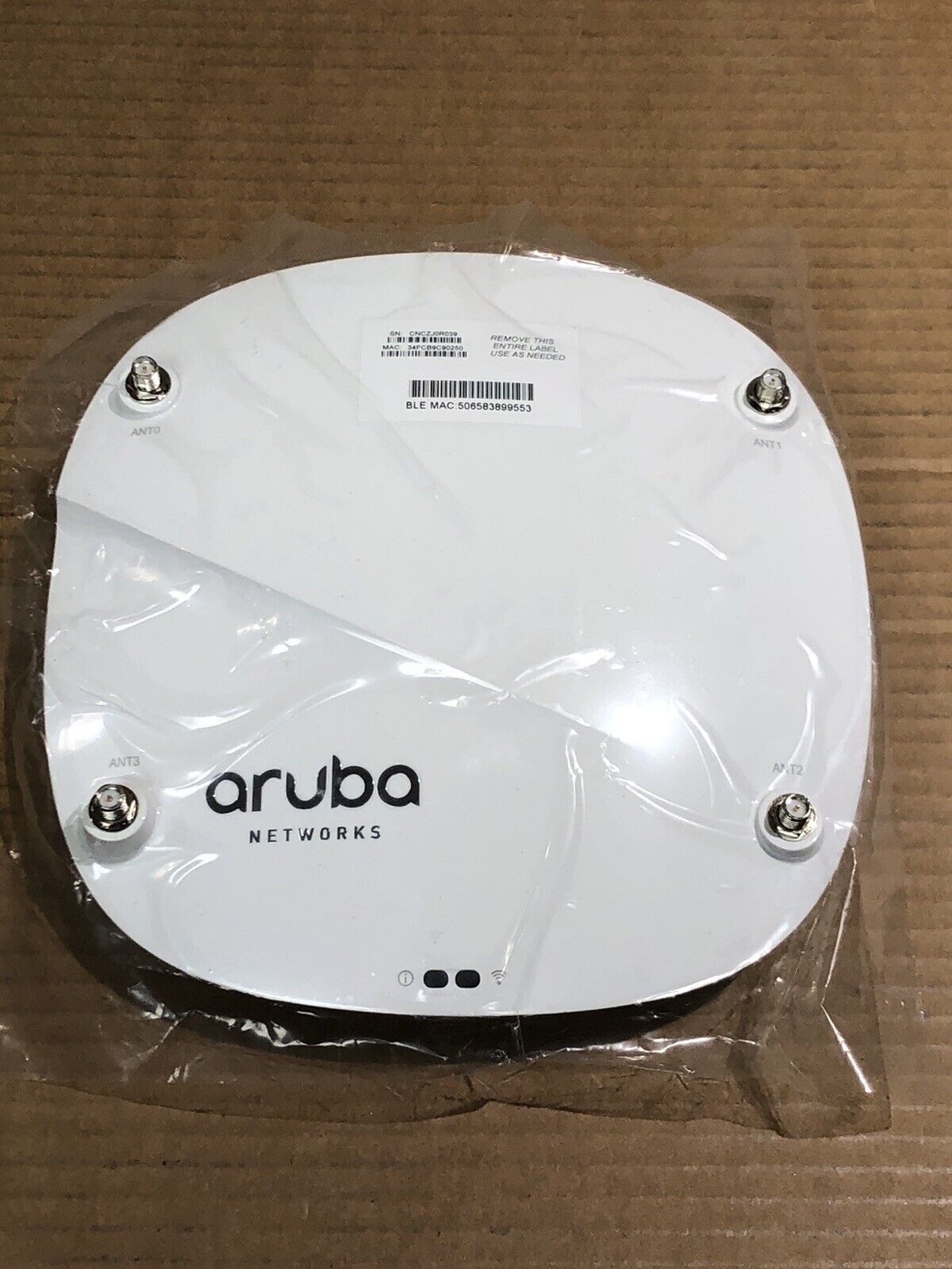 HPE JW795A Aruba AP-314 802.11n/ac Dual 2x2:2/4x4:4 MU-MIMO Dual Radio AP Access Point.