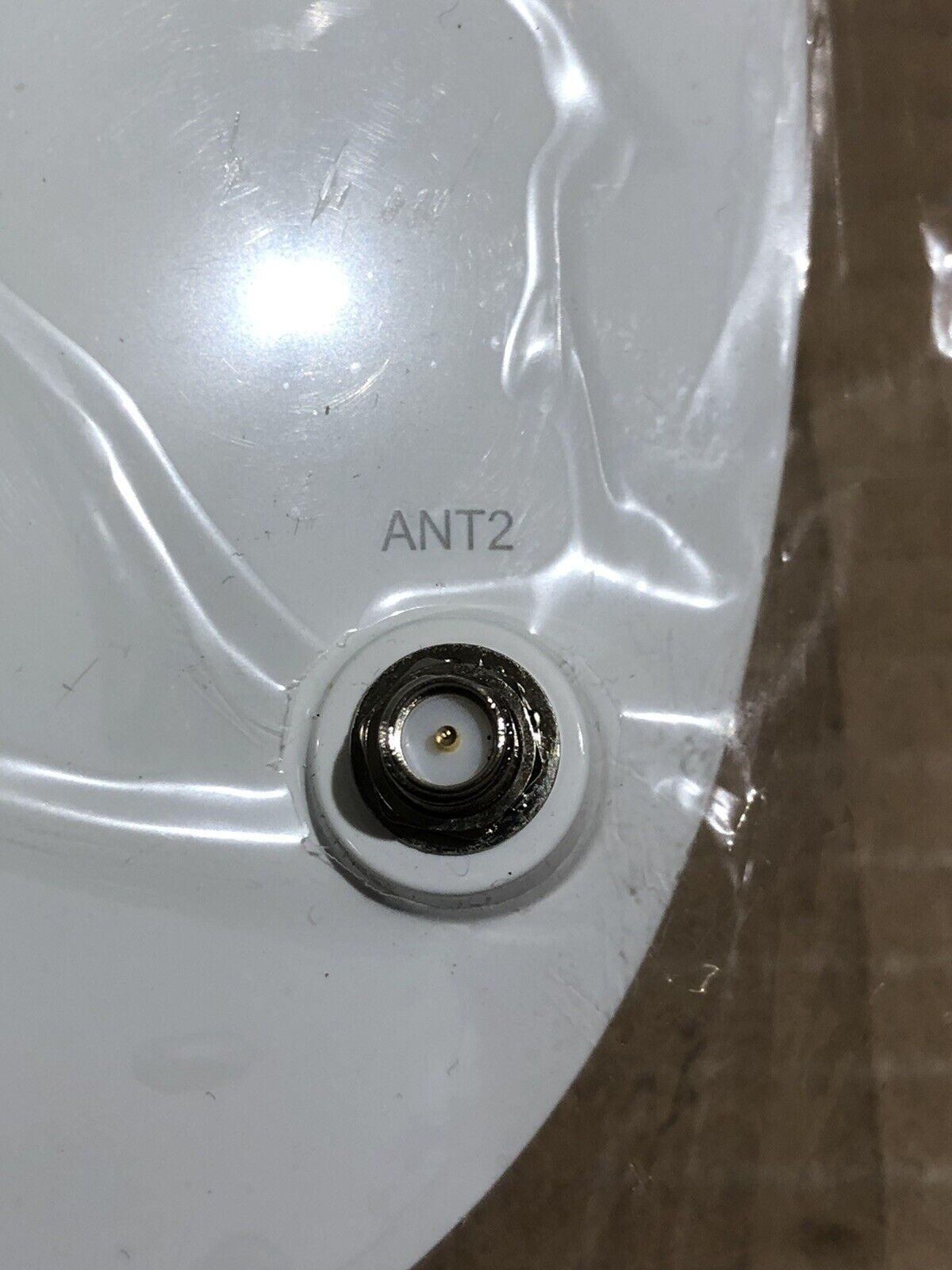 HPE JW795A Aruba AP-314 802.11n/ac Dual 2x2:2/4x4:4 MU-MIMO Dual Radio AP Access Point.