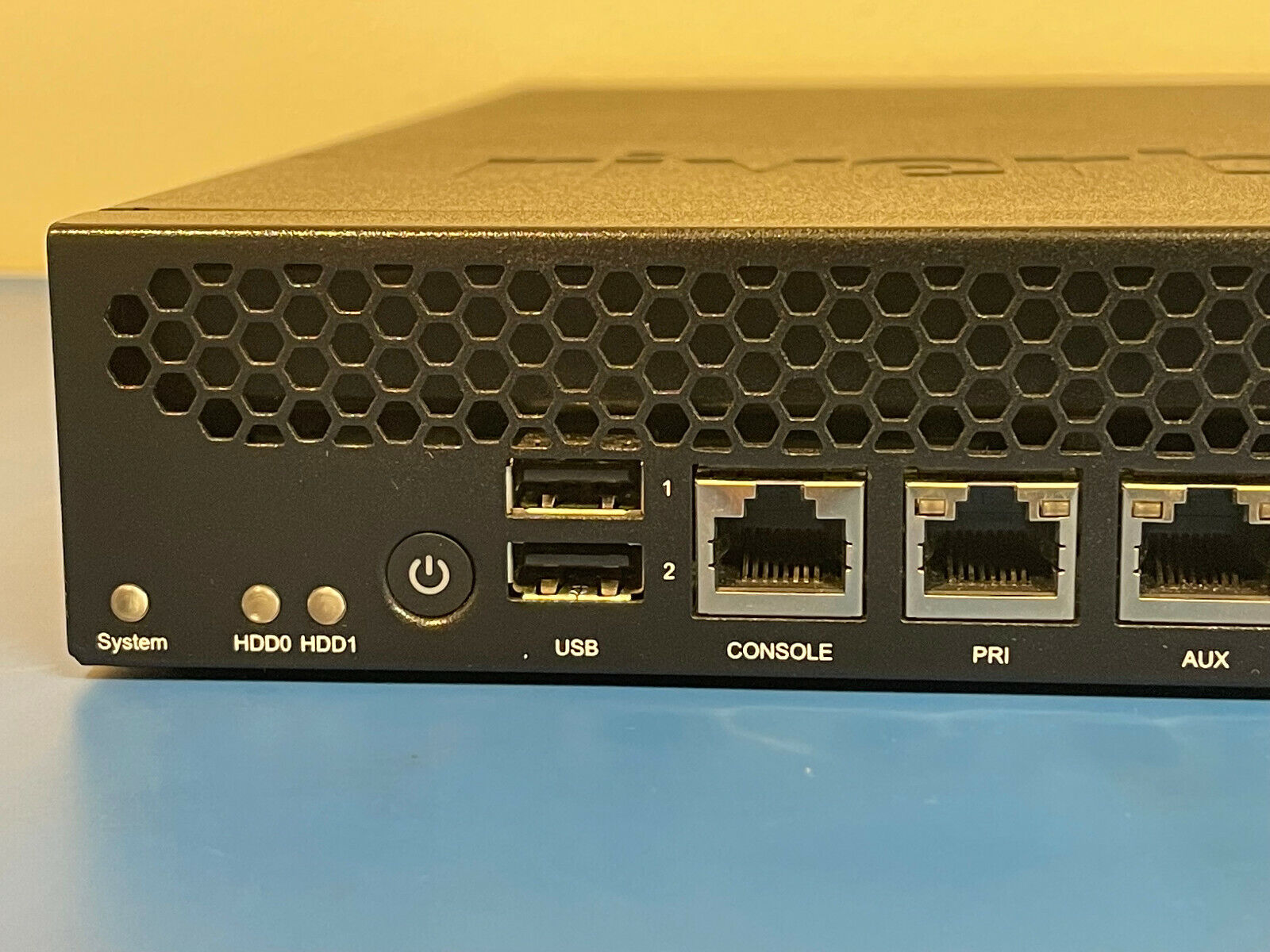 Riverbed Steelhead CX 770 WAN Optimization Appliance H Spec License AC PSU