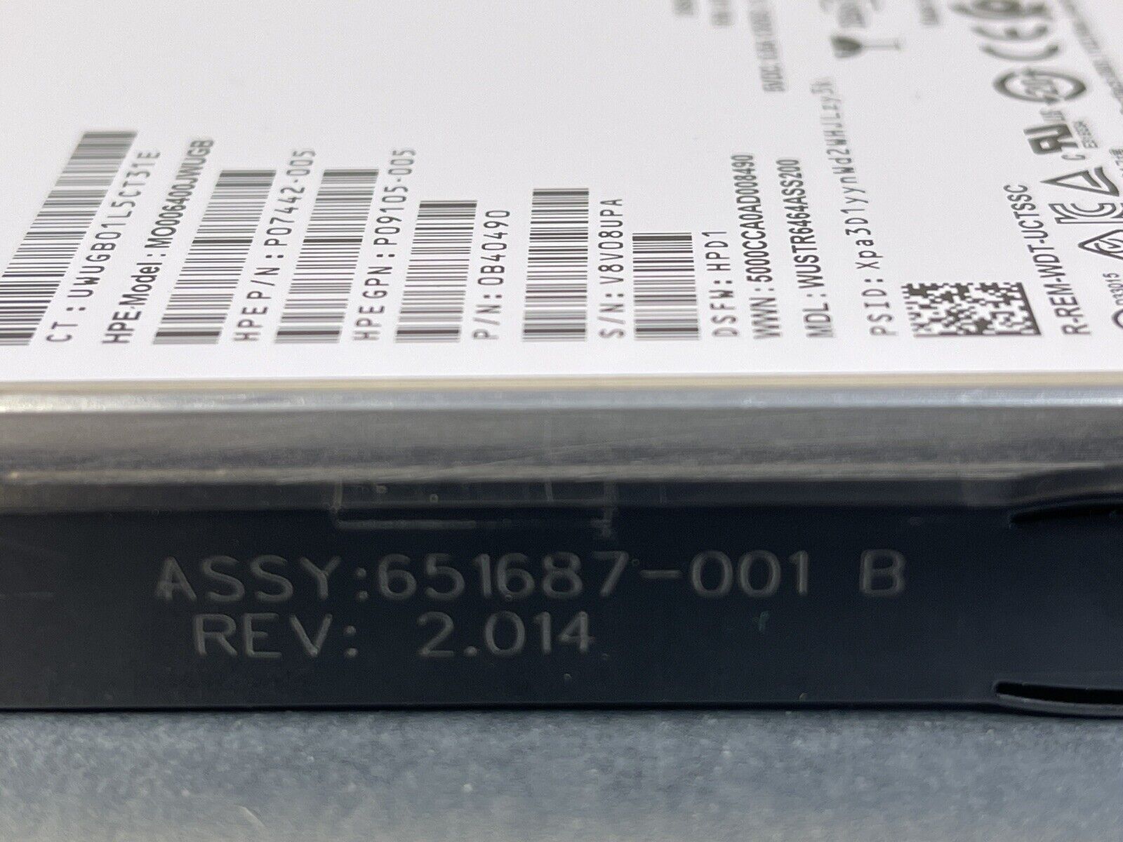 HPE P09926-001 6.4TB SAS 2.5" SFF Mixed Use SC MLC SSD Solid State Drive