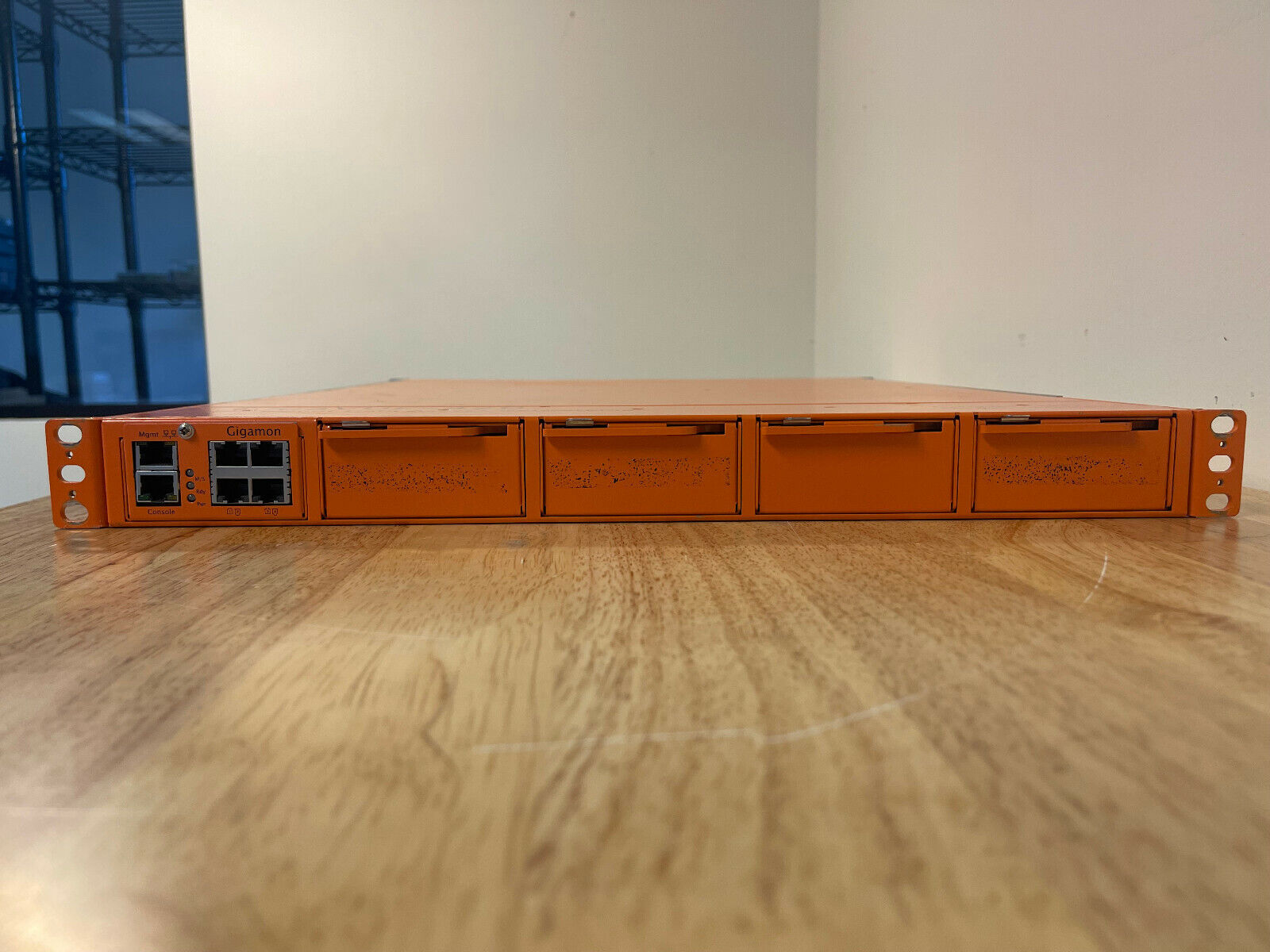 Gigamon GigaVUE-420 CU 1/10G Ethernet Switch Chassis for Network Visibility/Tap.