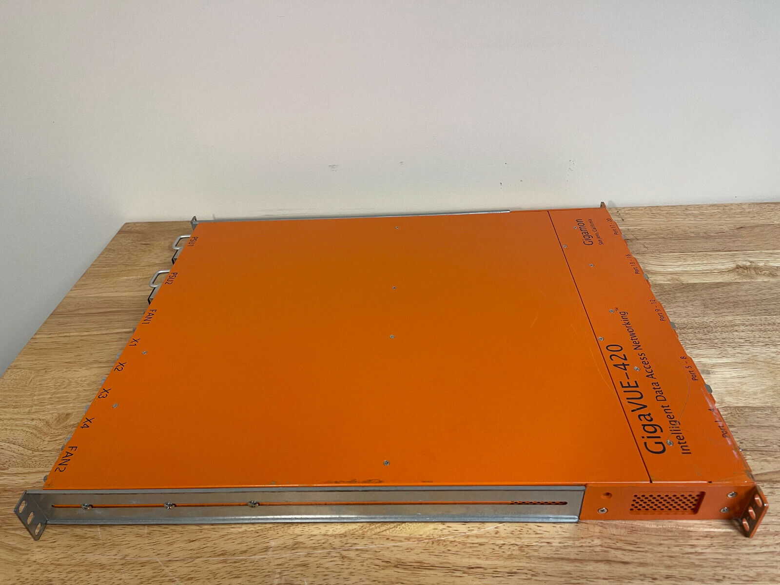 Gigamon GigaVUE-420 CU 1/10G Ethernet Switch Chassis for Network Visibility/Tap.