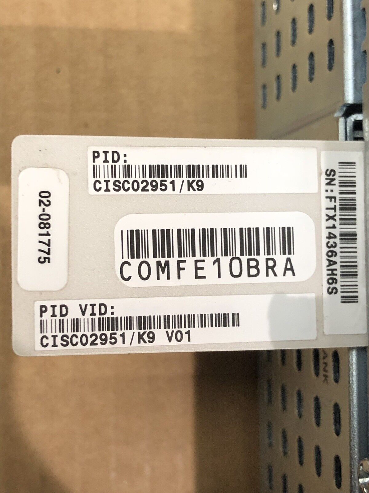 Cisco 2951 Gigabit Router 1.5GB-D 2GB-CF IPBase Security UC 3GE SL-29-SEC-UC-K9.