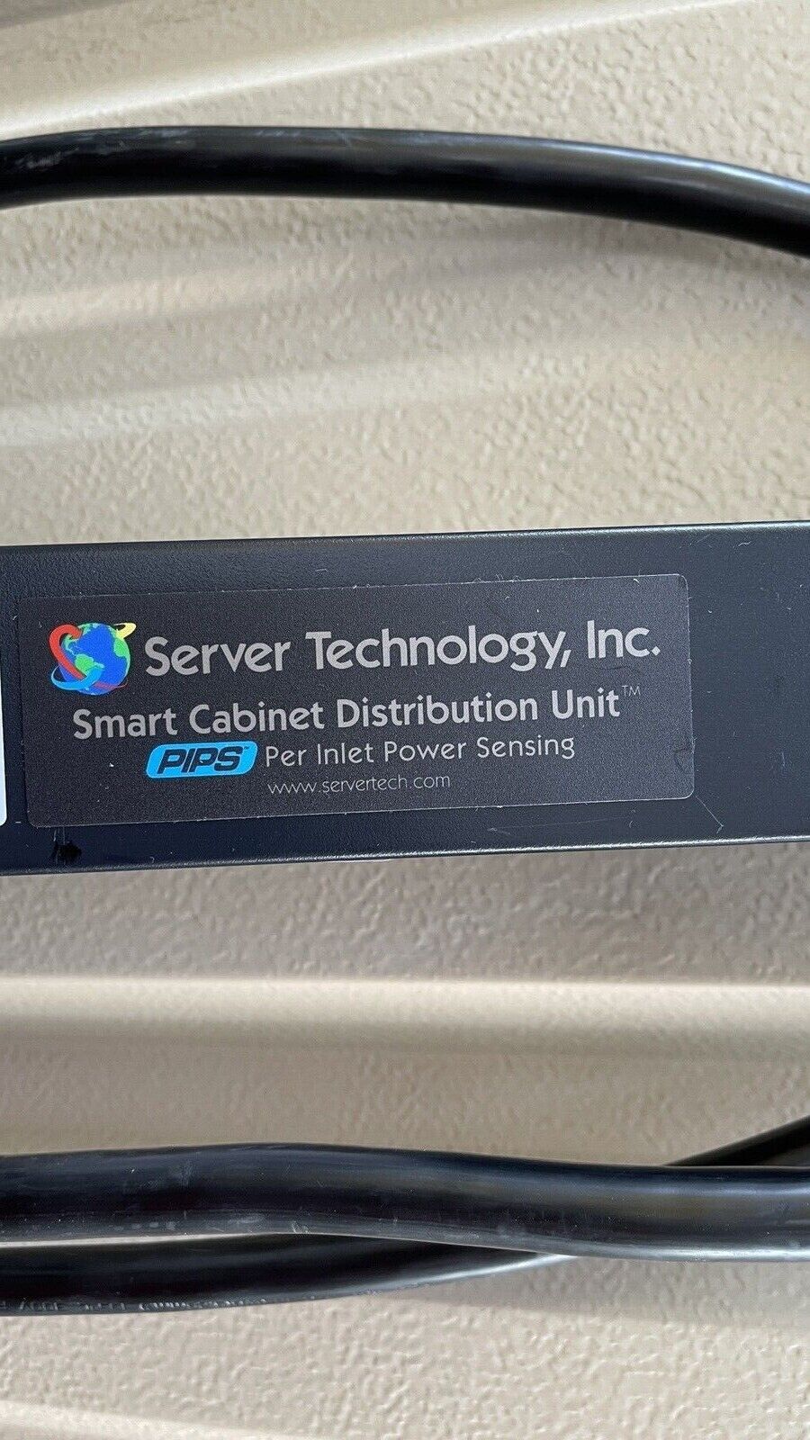 Server Technology STV-3206C Sentry Rack PDU 0U 36x C13 6x C19 30A 208V L6-30P.