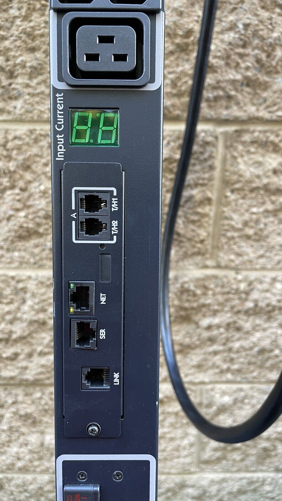 Server Technology STV-3206C Sentry Rack PDU 0U 36x C13 6x C19 30A 208V L6-30P.