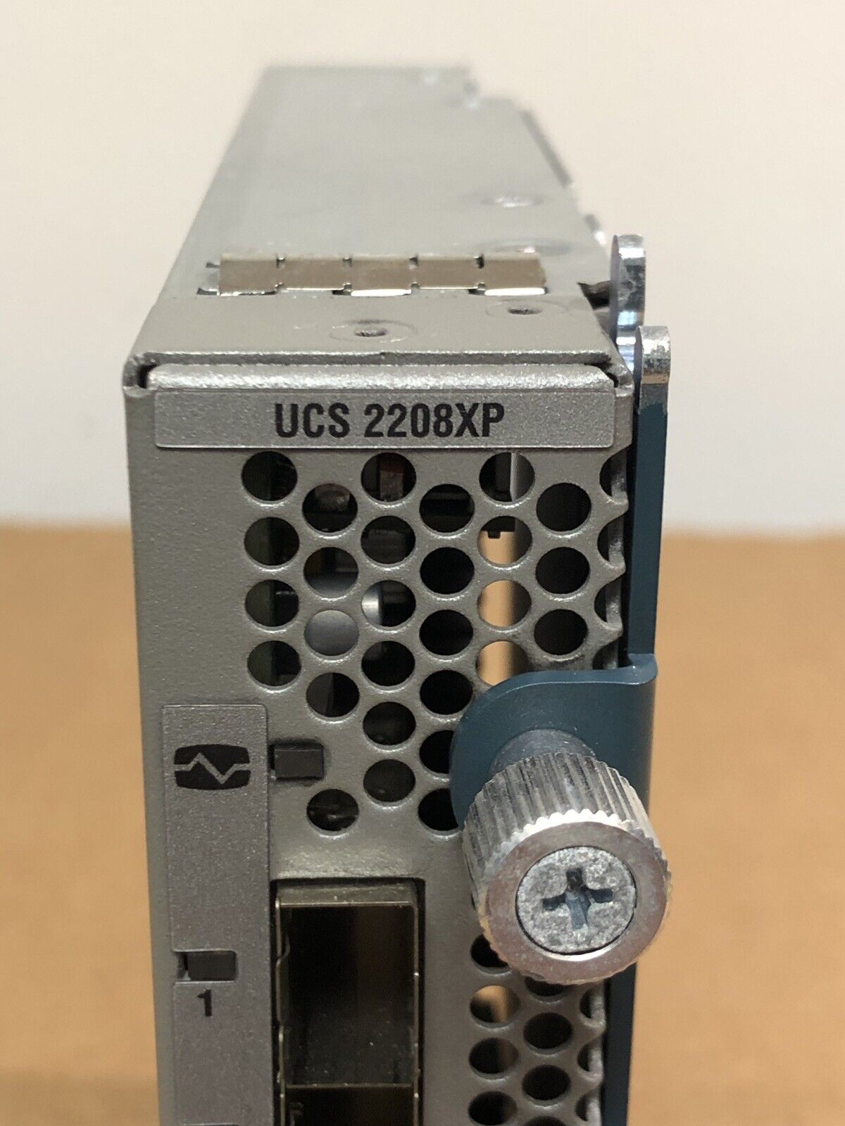 Cisco UCS-IOM-2208XP 8-Port 10GbE Fabric I/O Extender for UCS 5108 Chassis 10G.