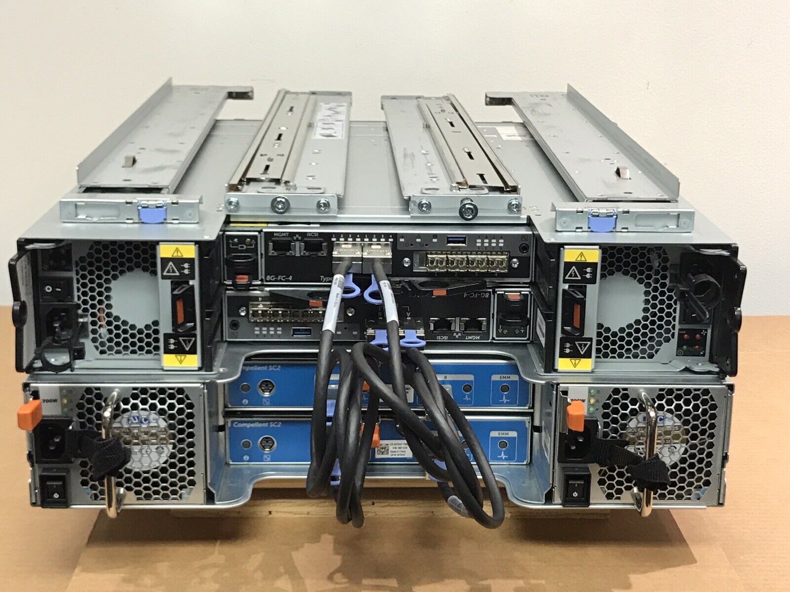 Compellent SC4020 Licensed 48x 480GB 12G SAS SSD All Flash 8Gb FC 23TB SC220.