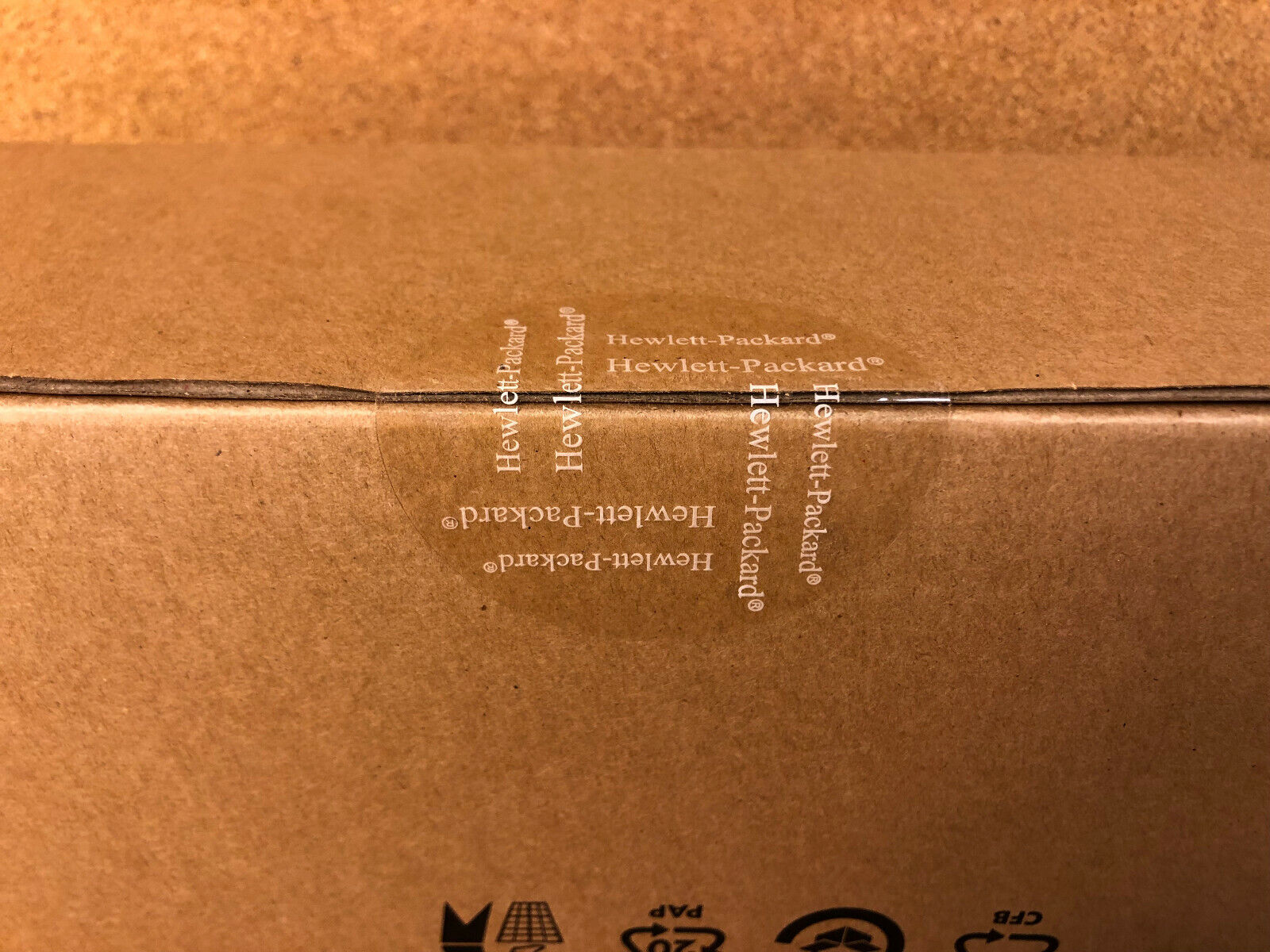 HPE J9664A OfficeConnect 1410 Series Unmanaged Ethernet Switch 24x 10/100 ports 2x port.