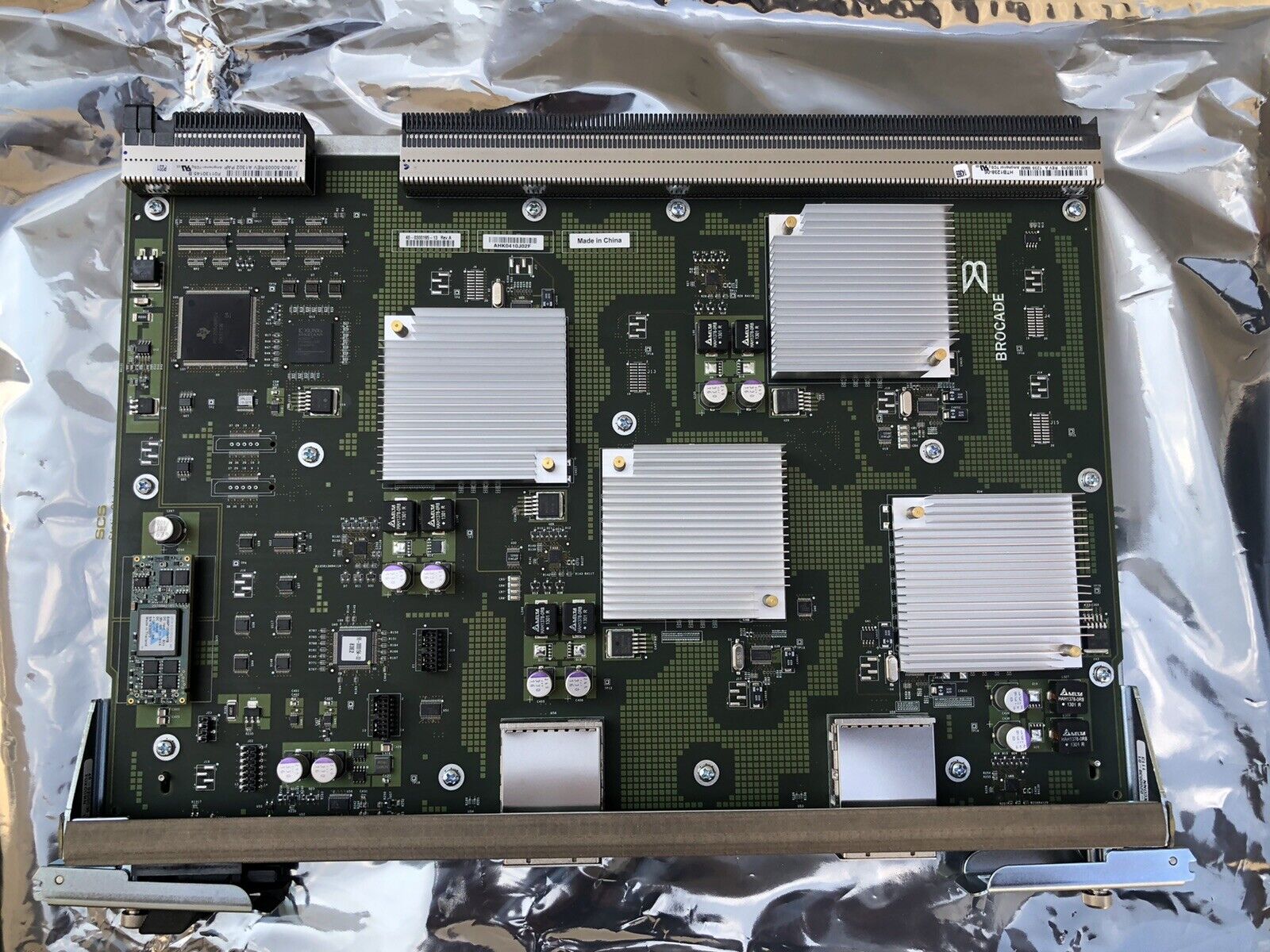 HP 481551-002 StorageWorks StoreFabric DC SAN Director 60-1000377-12 CR8 Core Switch Blade Board ICL.