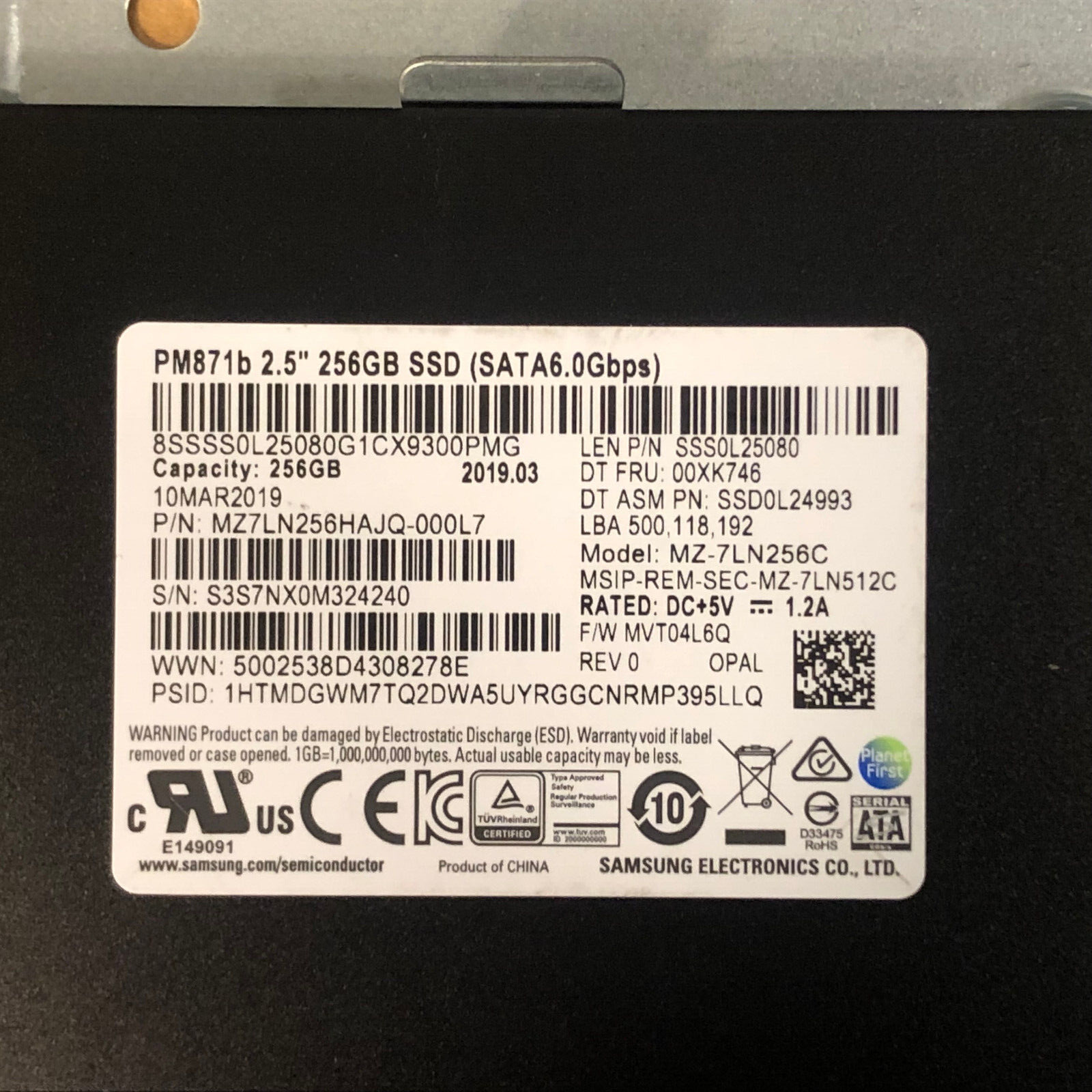 Lenovo ThinkStation P330 Xeon E-2134 3.00 GHz 32GB RAM 256GB SSD 250W Win11 Pro.