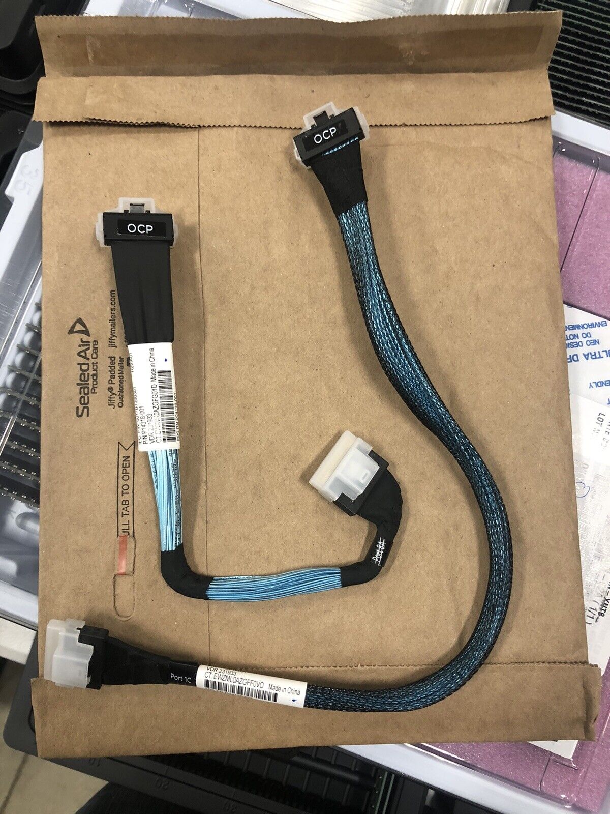 HPE P14603-B21 DL365 DL385 Gen10 Plus/V2 OCP Upgrade Cable Kit Expand OCP3 to x16.