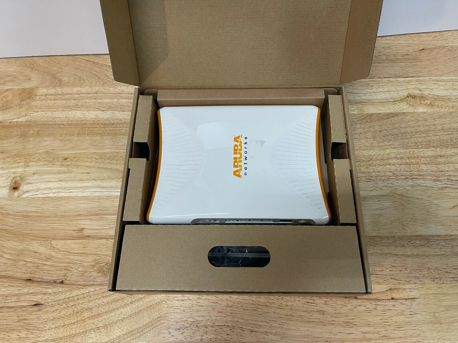 Aruba RAP-5WN Remote Wireless Access Point WAP Universal AC Power 802.11a/b/g/n.