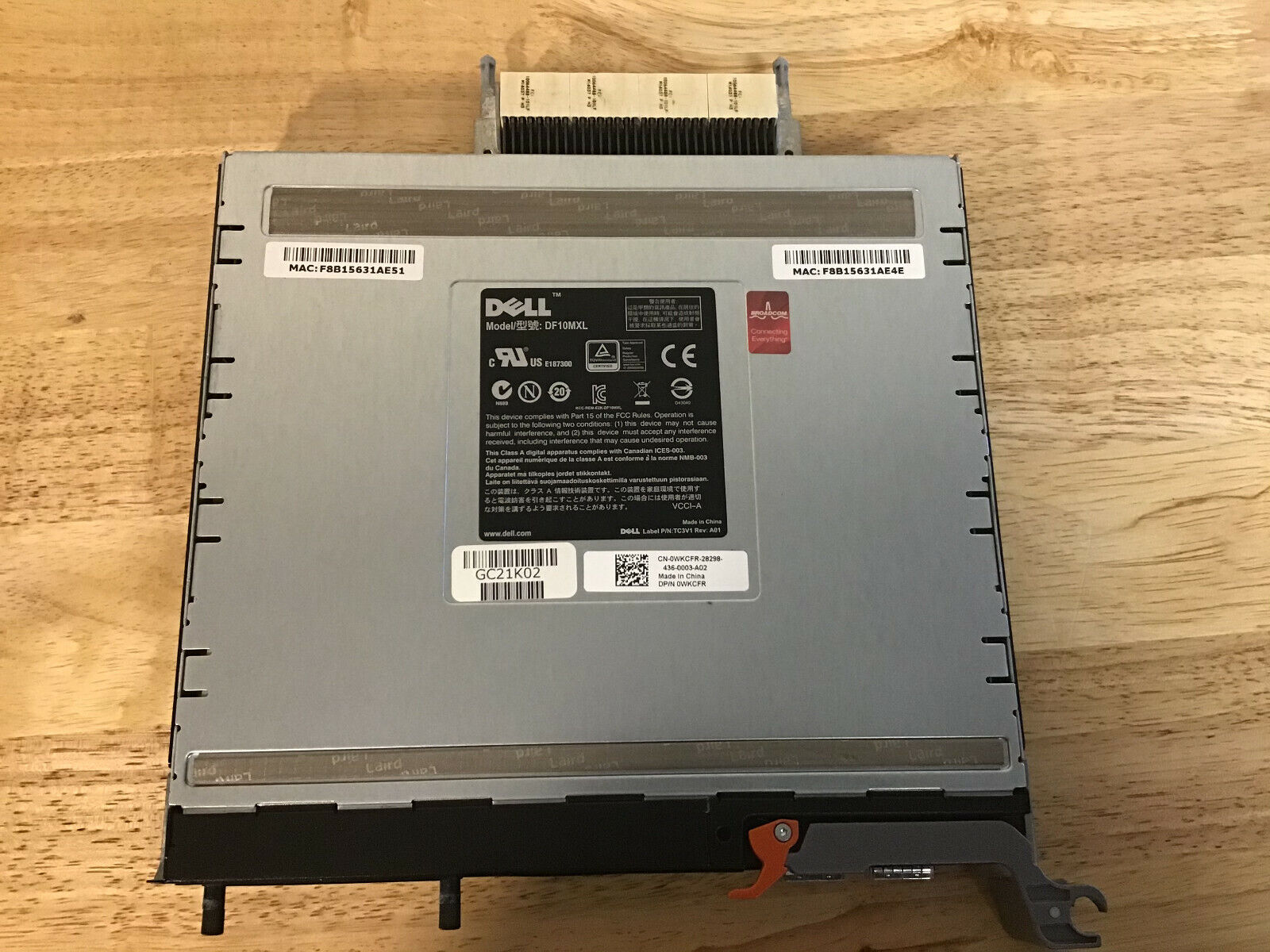 Dell PowerEdge M I/O Aggregator M1000E 2x QSFP+ 40GbE 0WKCFR DF10MXL.