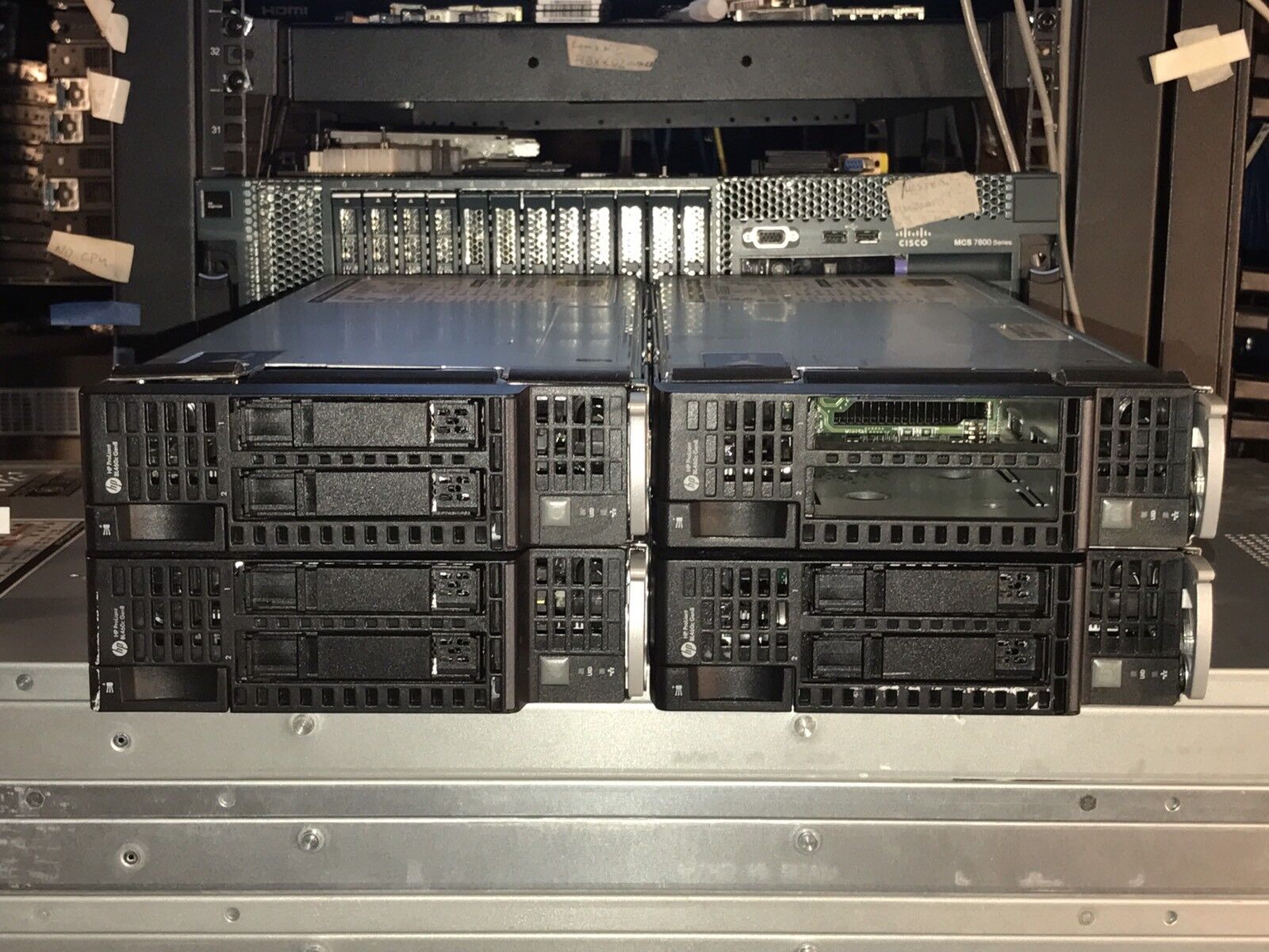 HP ProLiant BL460c G8 Two E5-2680 2.7GHz 128GB RAM 554FLB P220i 2x 300GB 10K.