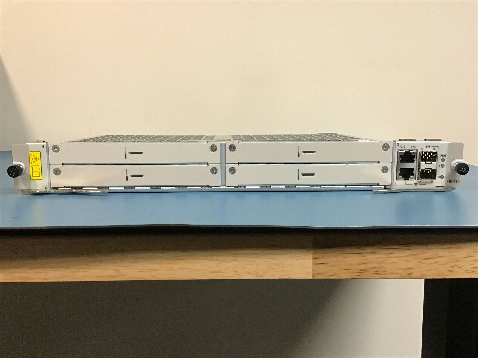 HPE JC166B FlexNetwork 6600 FIP-110 Flex Interface Module RJ45 SFP JC166-61101.