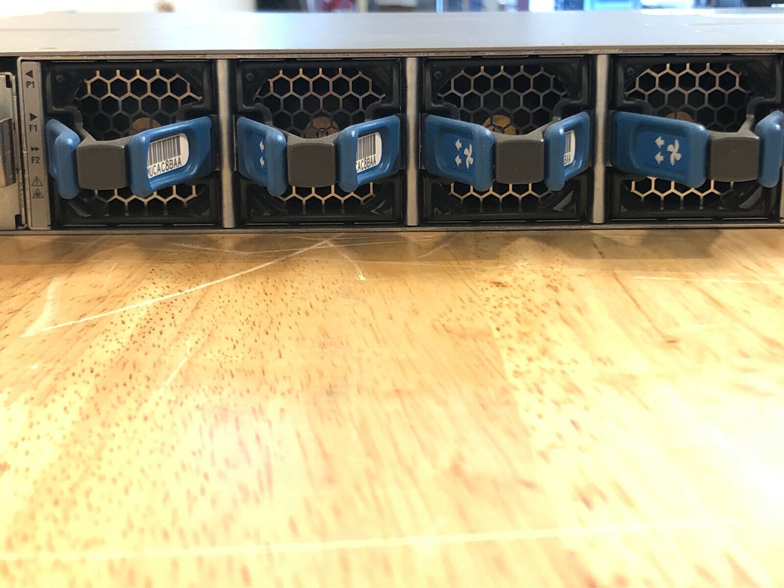 Cisco Nexus N9K-C93108TC-EX 48x 1/10GBASE-T RJ45 6x 40/100 Gbps QSFP28 ports PE.