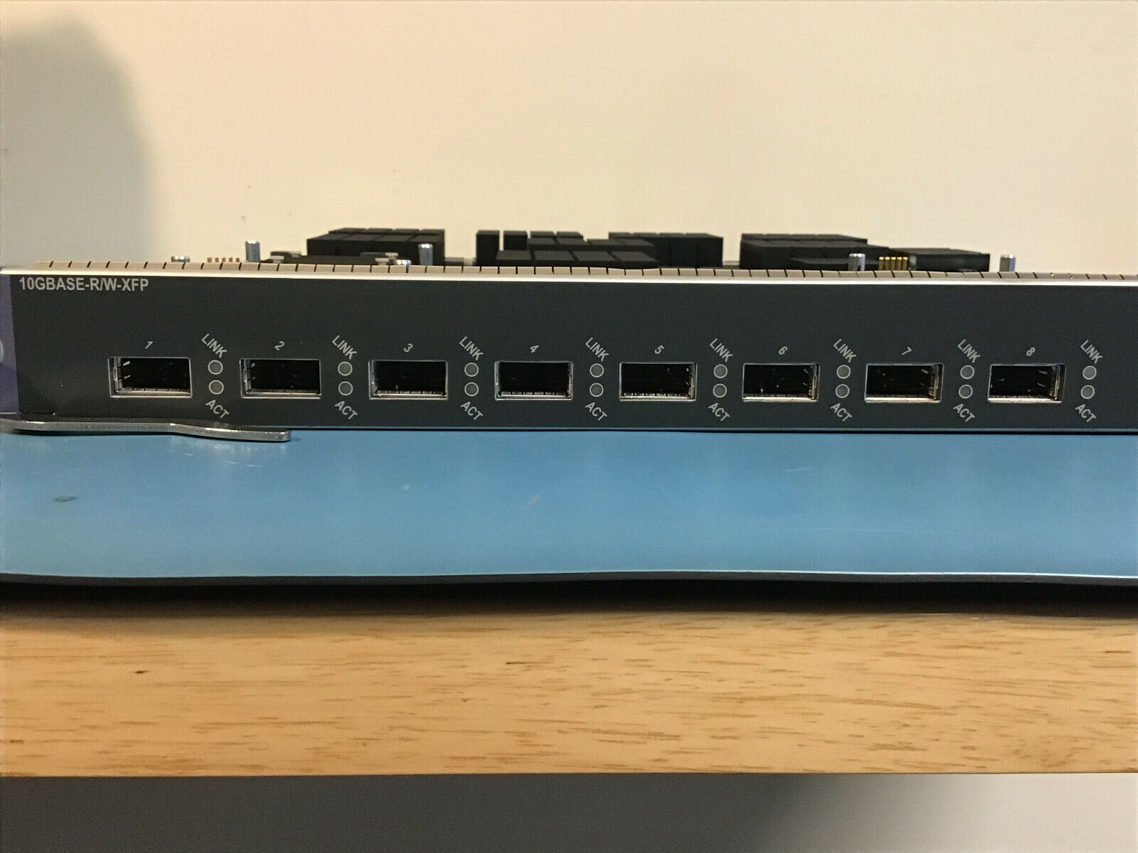 HP HPE JC068A 12500 8-port 10GbE XFP LEC Module LST1XP8LEC 10GBASE-R/W-XFP.