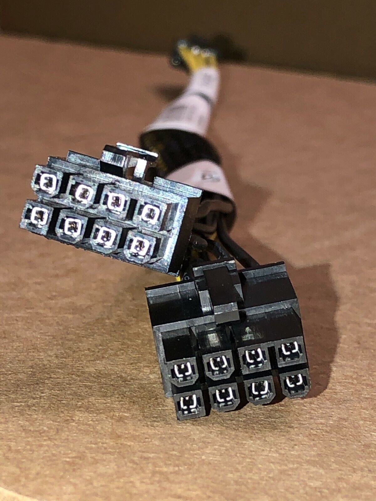 Choose your type HPE GPU Power Cable 6-Pin 8-Pin EPS PCI-e Y-cable Riser to GPU.