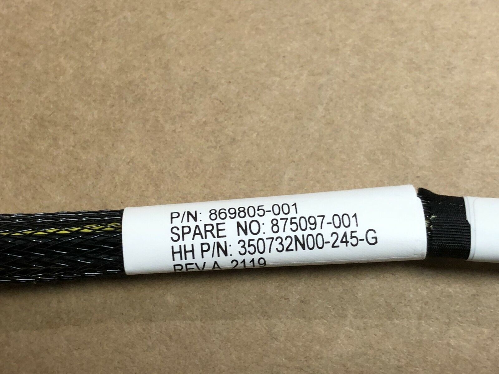 Choose your type HPE GPU Power Cable 6-Pin 8-Pin EPS PCI-e Y-cable Riser to GPU.