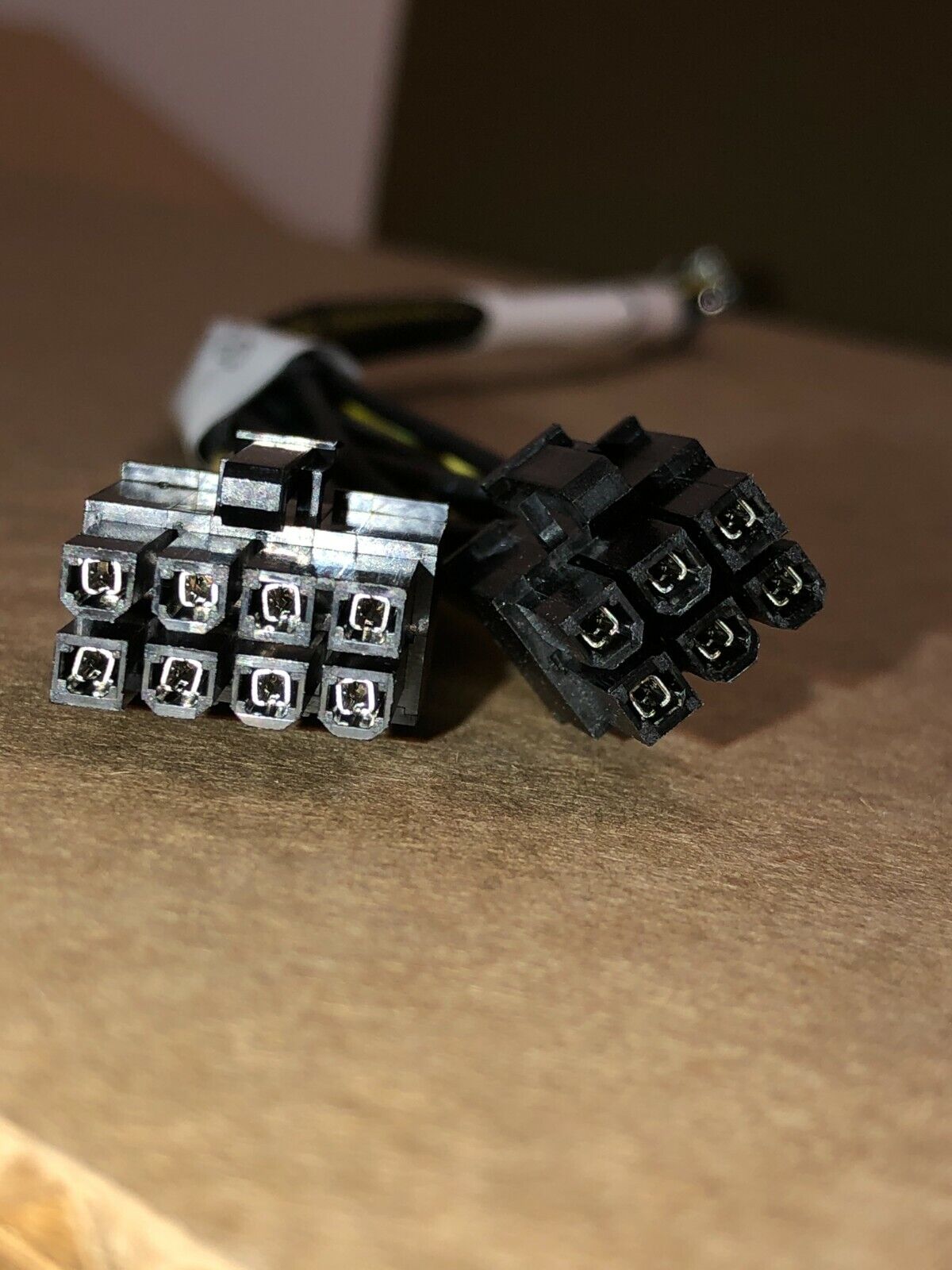 Choose your type HPE GPU Power Cable 6-Pin 8-Pin EPS PCI-e Y-cable Riser to GPU.