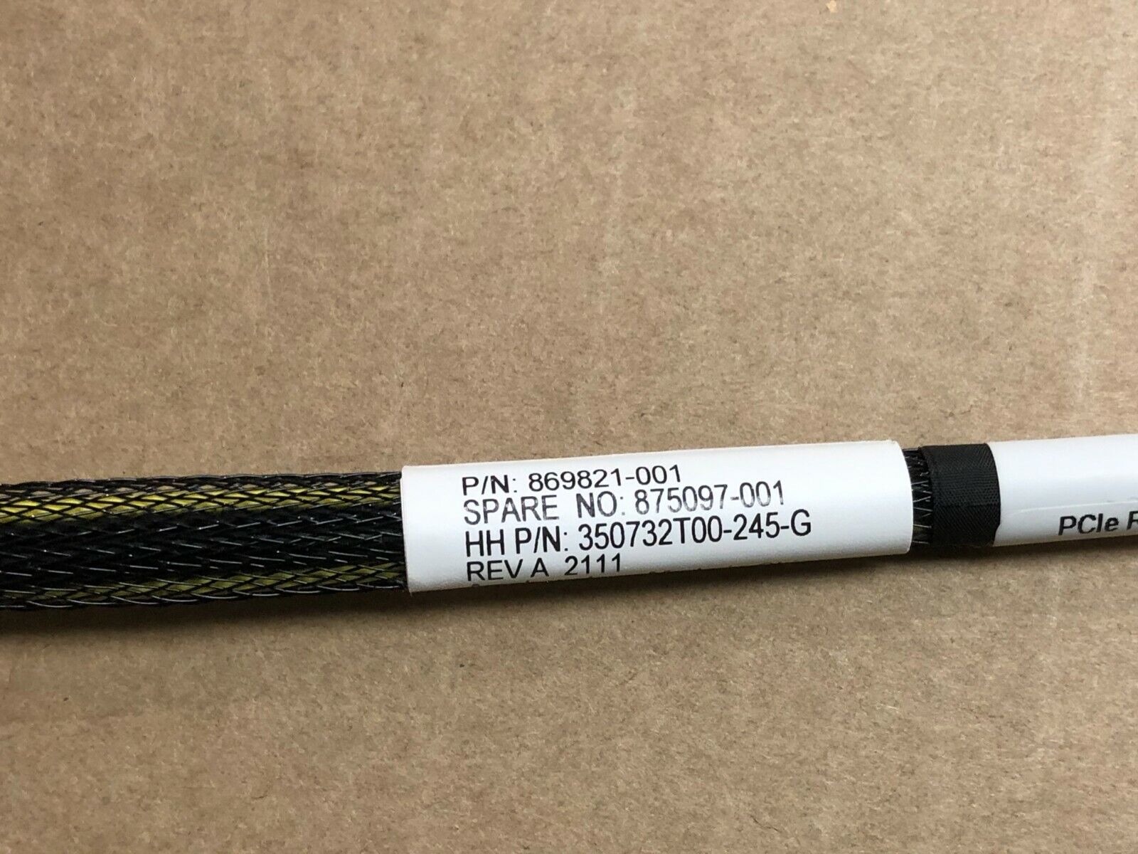 Choose your type HPE GPU Power Cable 6-Pin 8-Pin EPS PCI-e Y-cable Riser to GPU.