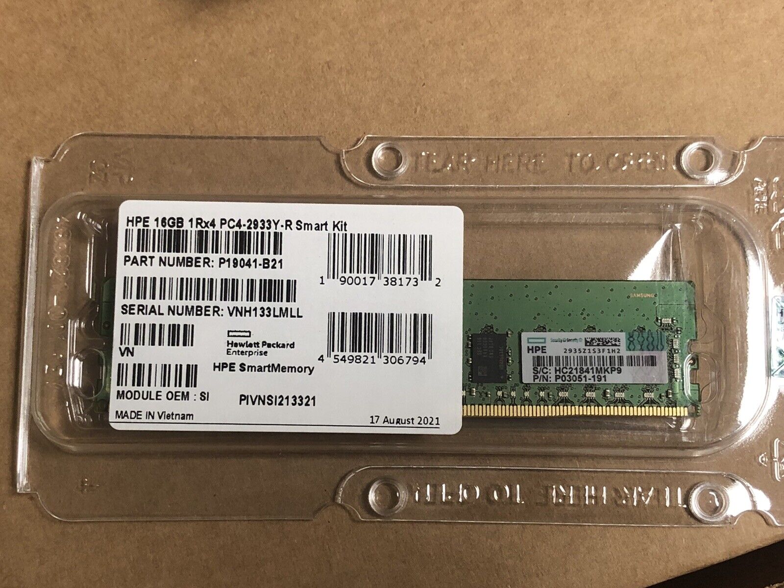 HPE P19041-B21 1x16GB Single Rank x4 DDR4 2933MHz RDIMM ECC CL21 Ram SmartMemory Kit