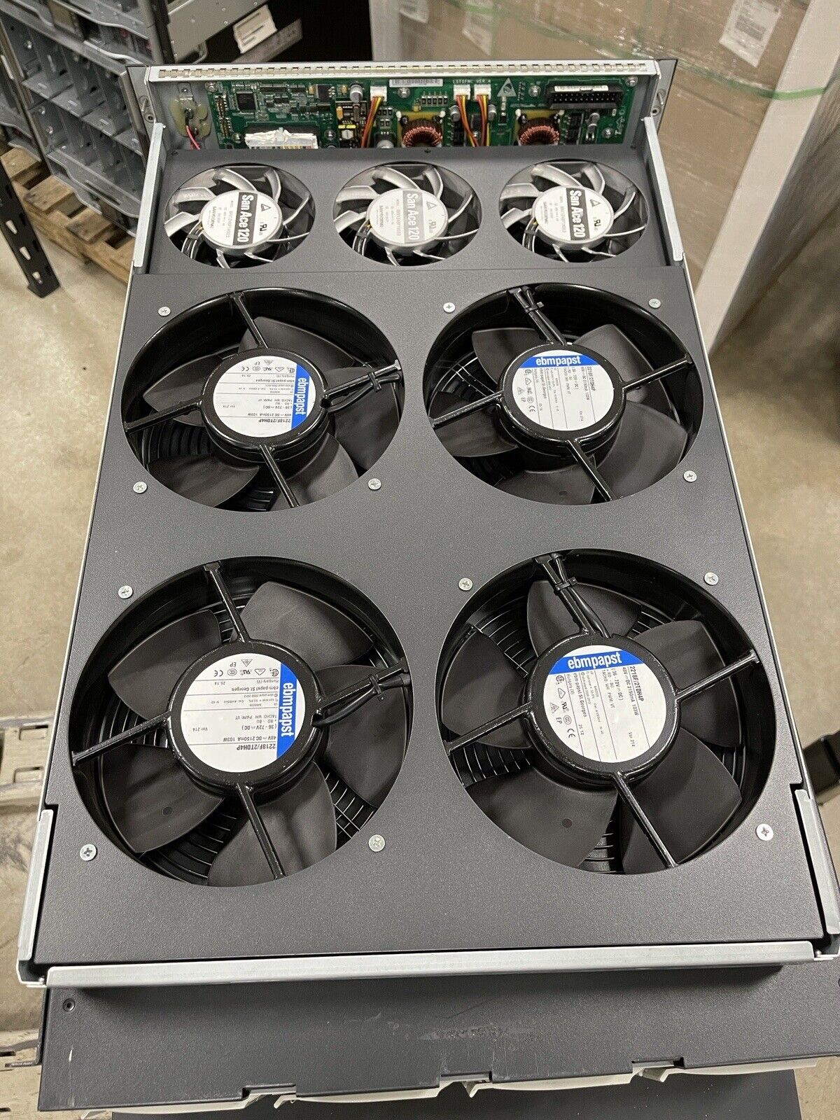 HP FlexFabric 12508E Switch Chassis LG782A 8x AC 2KW PSU 2x Fan Module