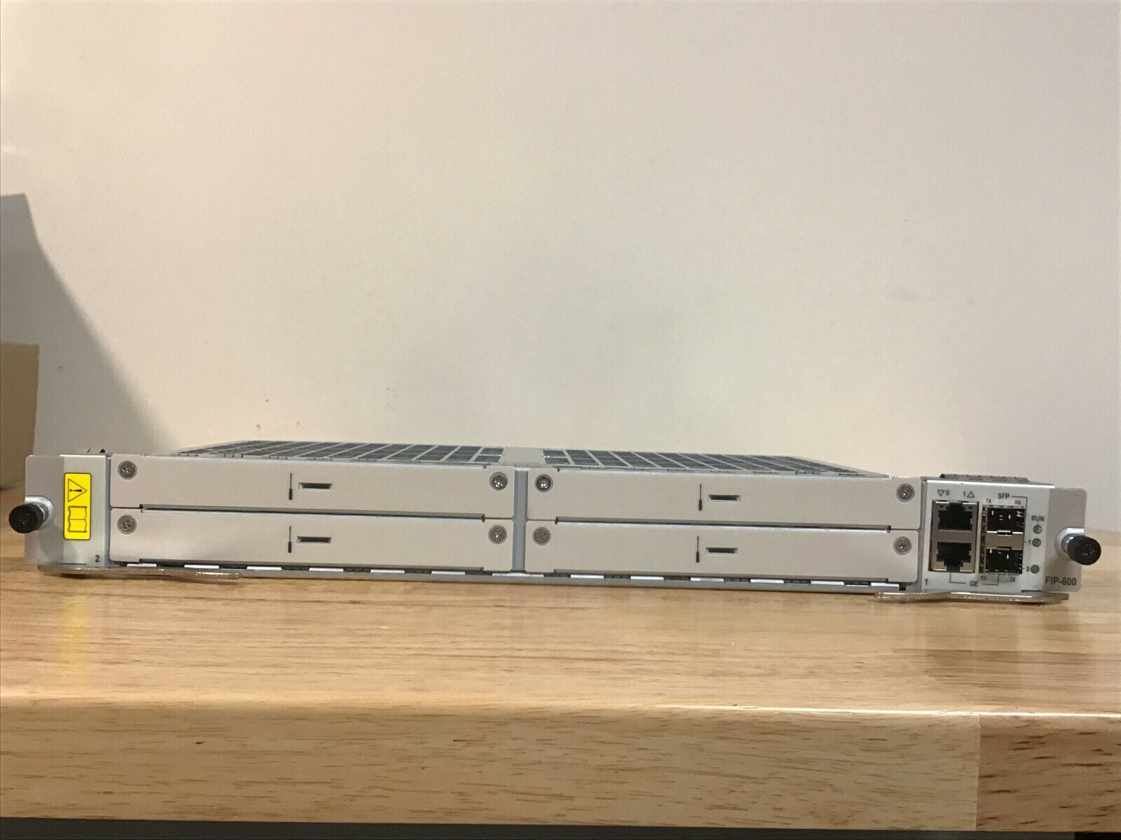 HP JG360A HPE HSR6800 FIP-600 Flex router module JG360-61001.