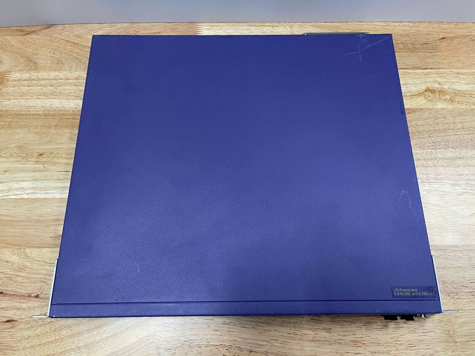 Extreme Networks Summit X350-24T 24-Port RJ45 SFP 1Gbps Ethernet Network Switch.