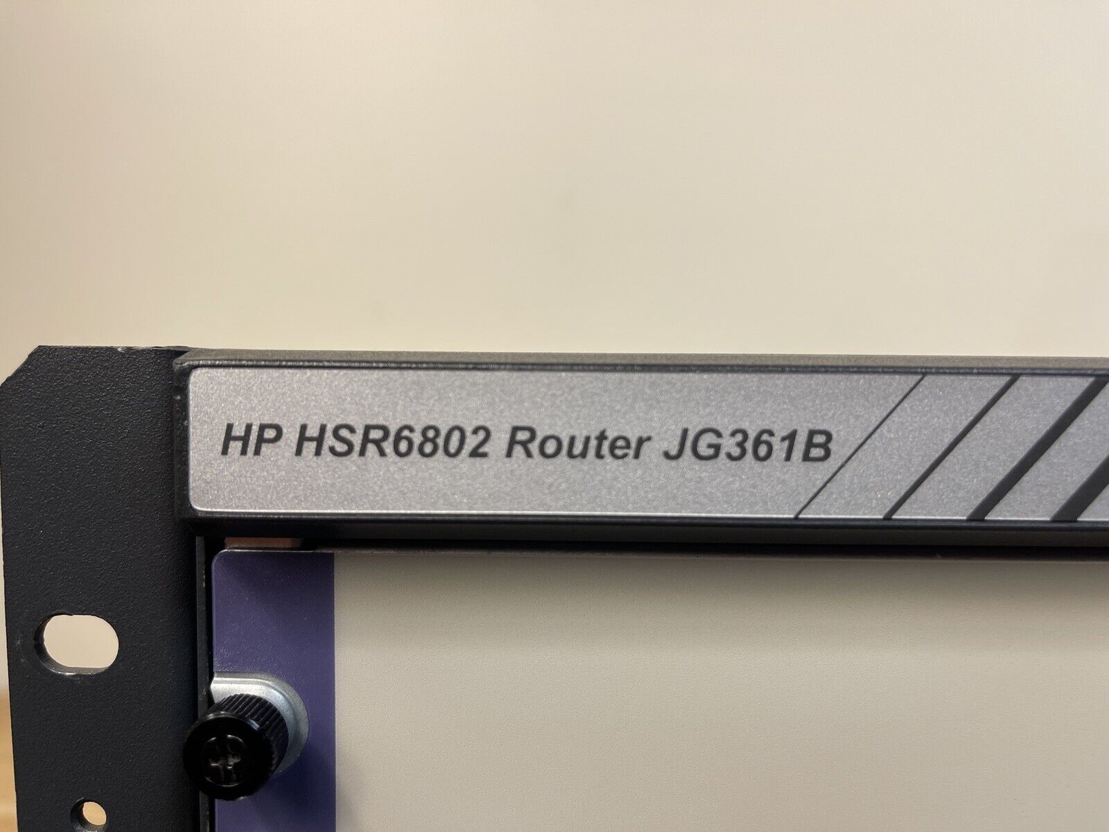 HPE JG362A FlexNetwork HSR6802 Router Chassis with 1x AC 1200W PSU JG335A.