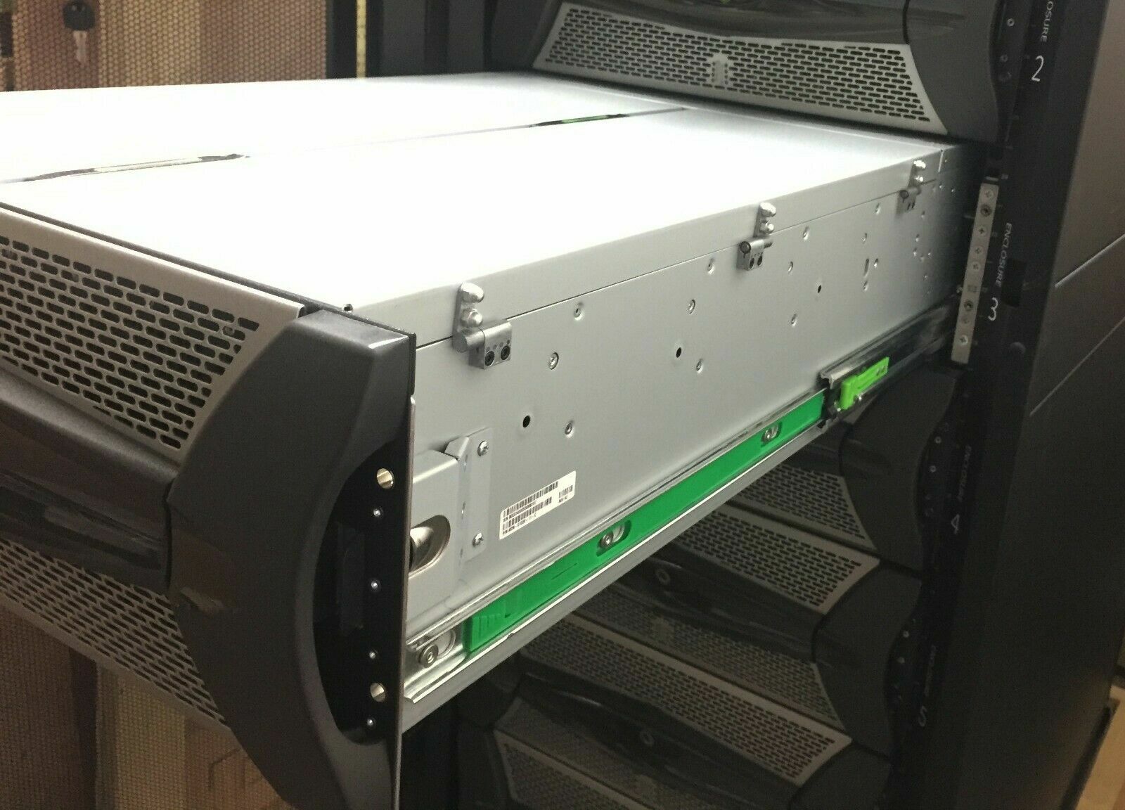 Newisys FreeNAS HDD Enclosure LFF 3.5 60x 6TB SAS 2x PSU 2x Expanders 360TB Rails CMA.