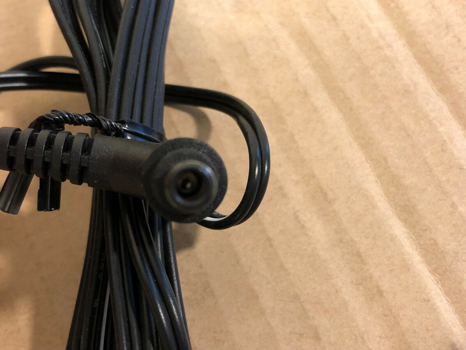 HPE J9559A OfficeConnect 1410 Series Switch 8G 10/100/1000 Ports w adapter.