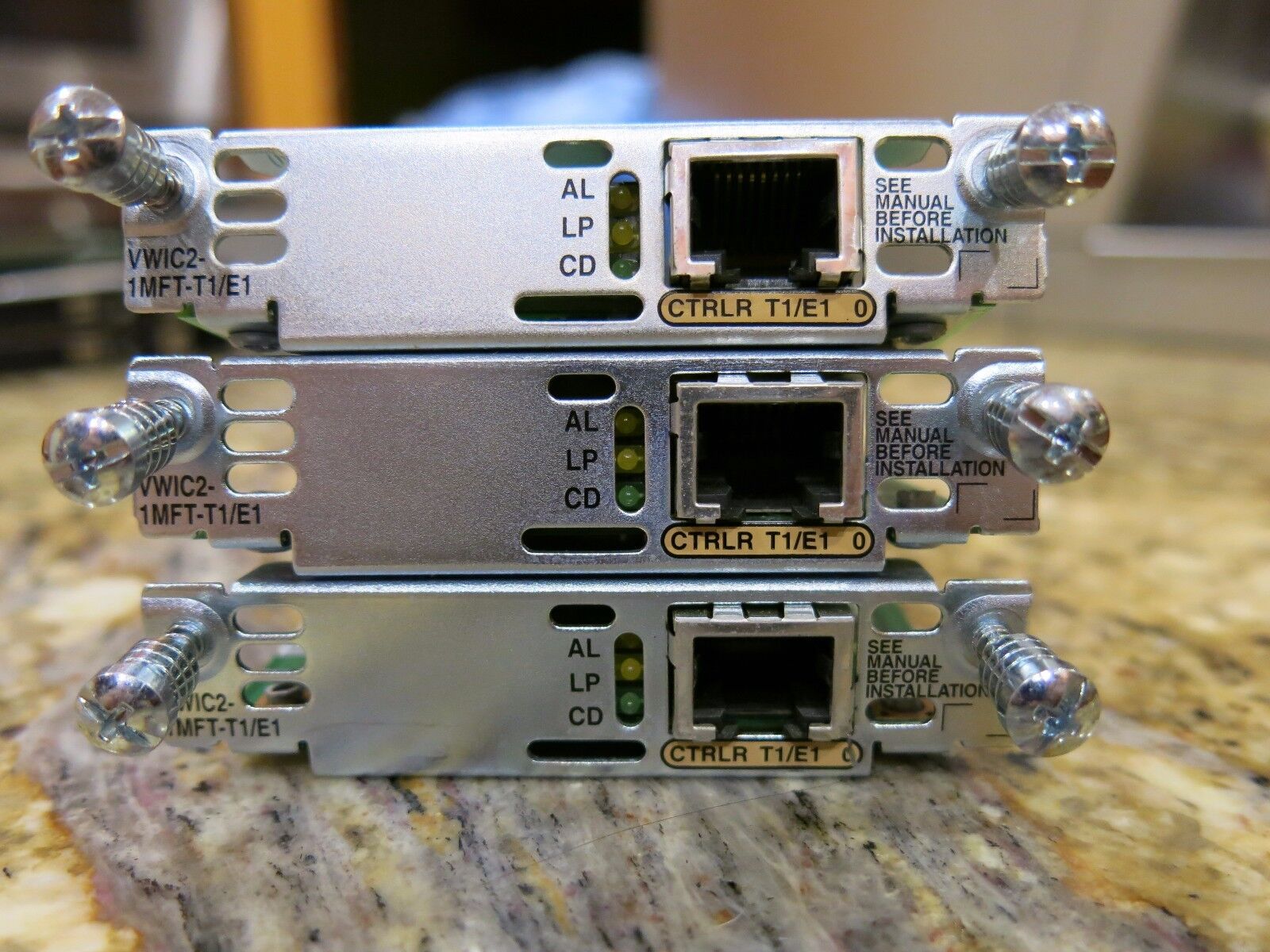 Cisco VWIC2-1MFT-T1/E1 1-port Voice/WAN Interface Card PBX DSU CSU G.703.