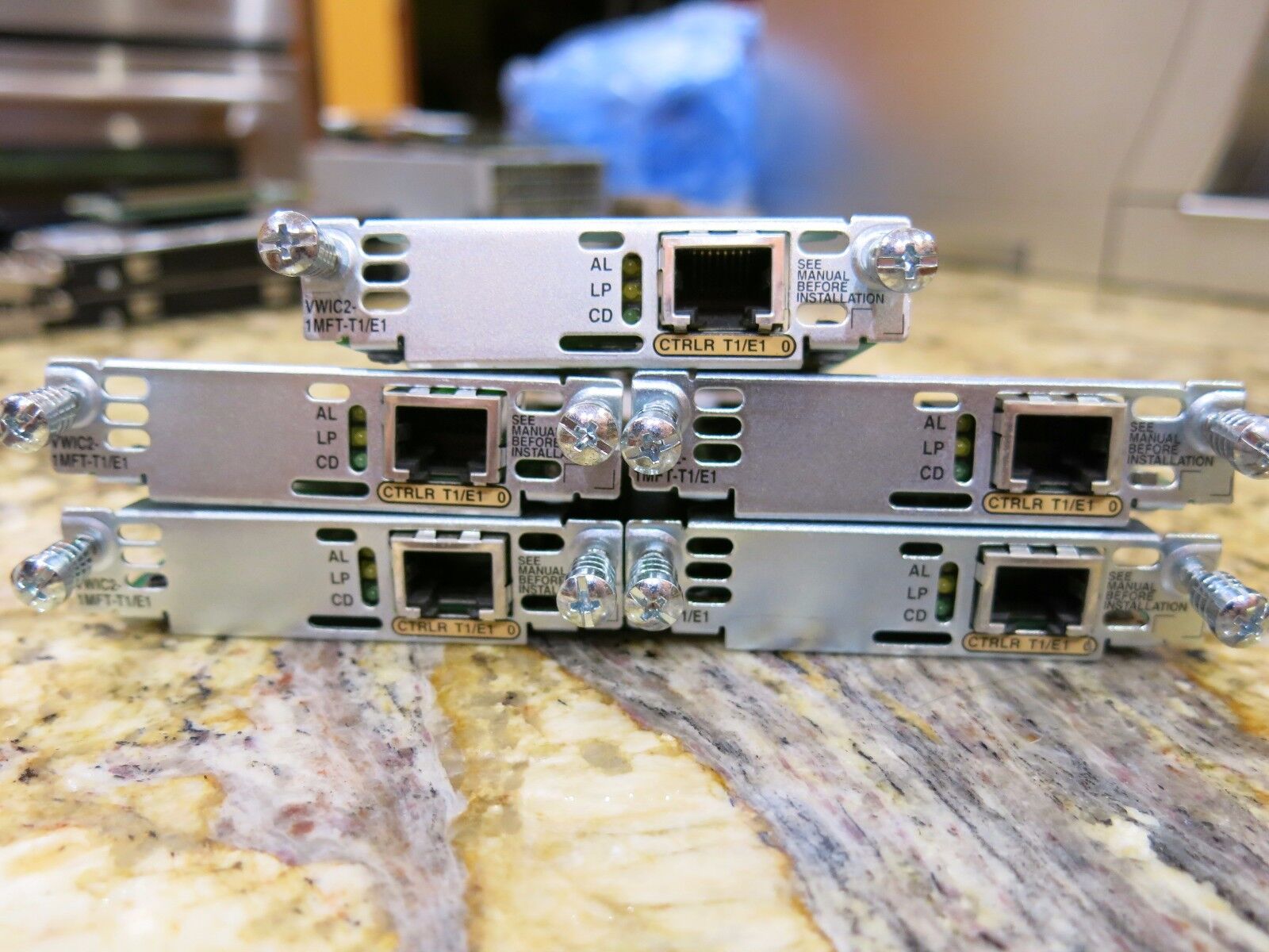 Cisco VWIC2-1MFT-T1/E1 1-port Voice/WAN Interface Card PBX DSU CSU G.703.