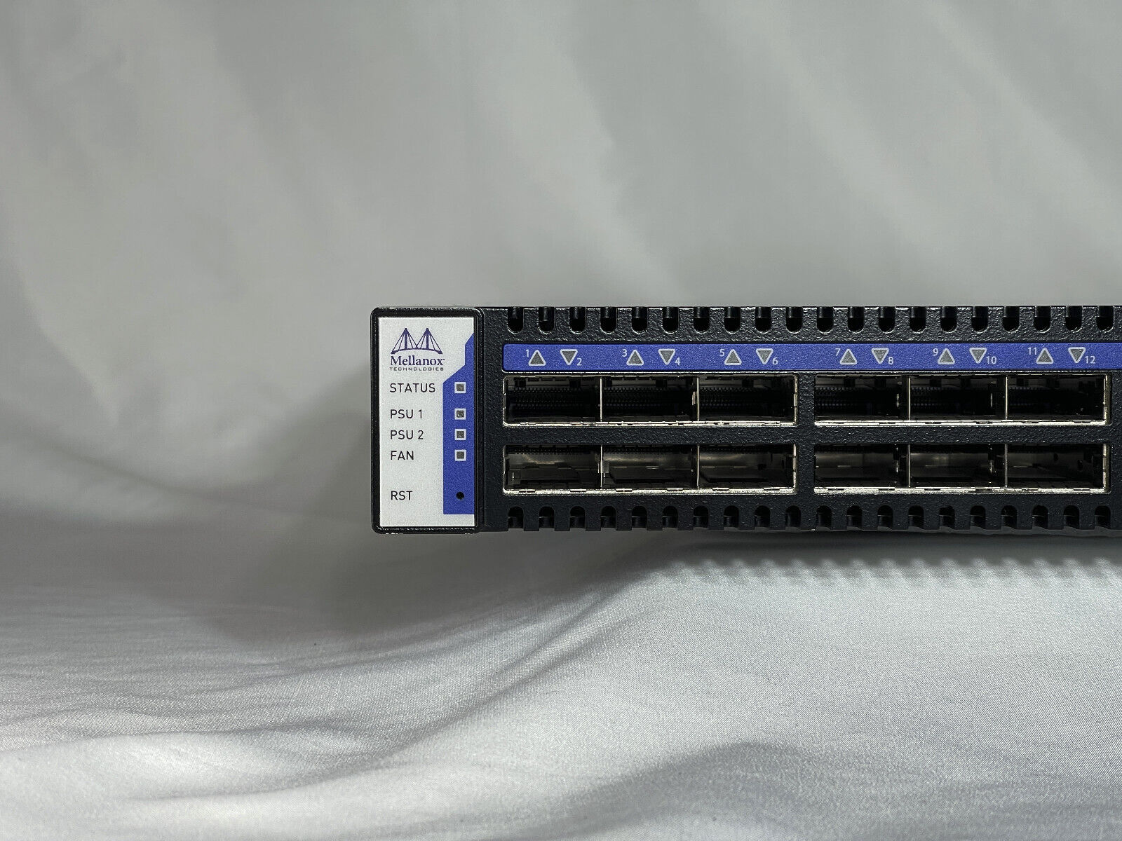 Mellanox IS5035 36-Port QDR 40Gbps InfiniBand Switch 2x PSU Ears Back-to-Front MIS5035Q-1BFC.