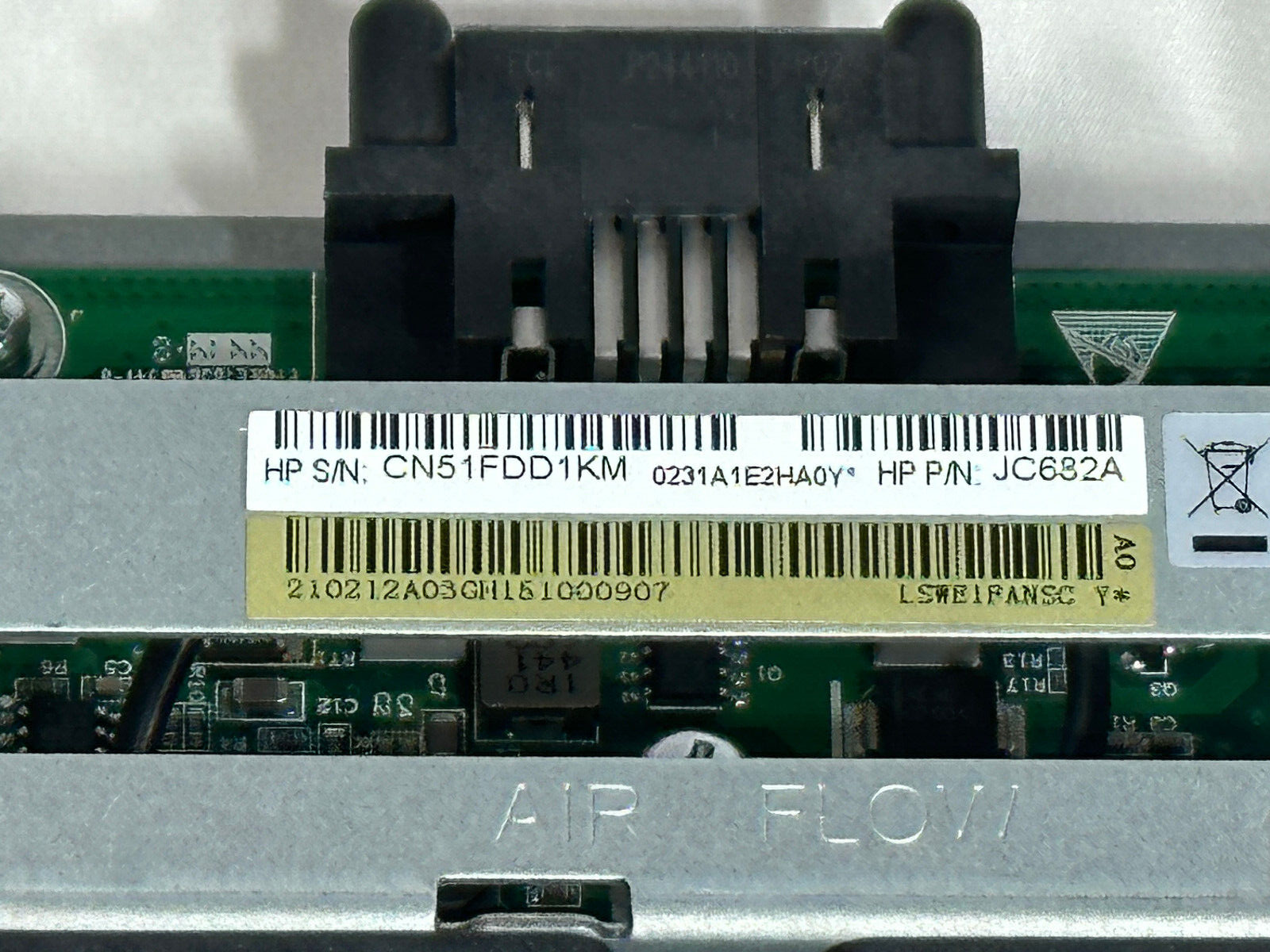 HPE JC682A 58x0AF Back (Power Side) to Front (Port Side) Airflow Fan Tray.