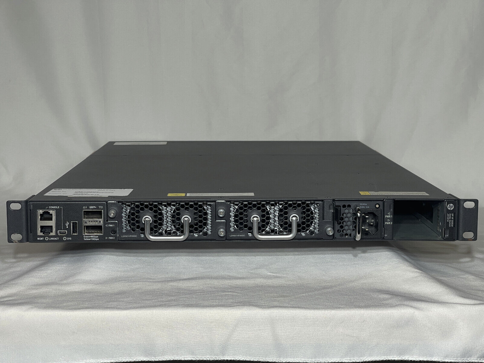 HPE JH187A FlexFabric 5930 2QSFP+ 2-slot L3 Switch 1x PSU 2x Back to Front Fan Kit Ears.