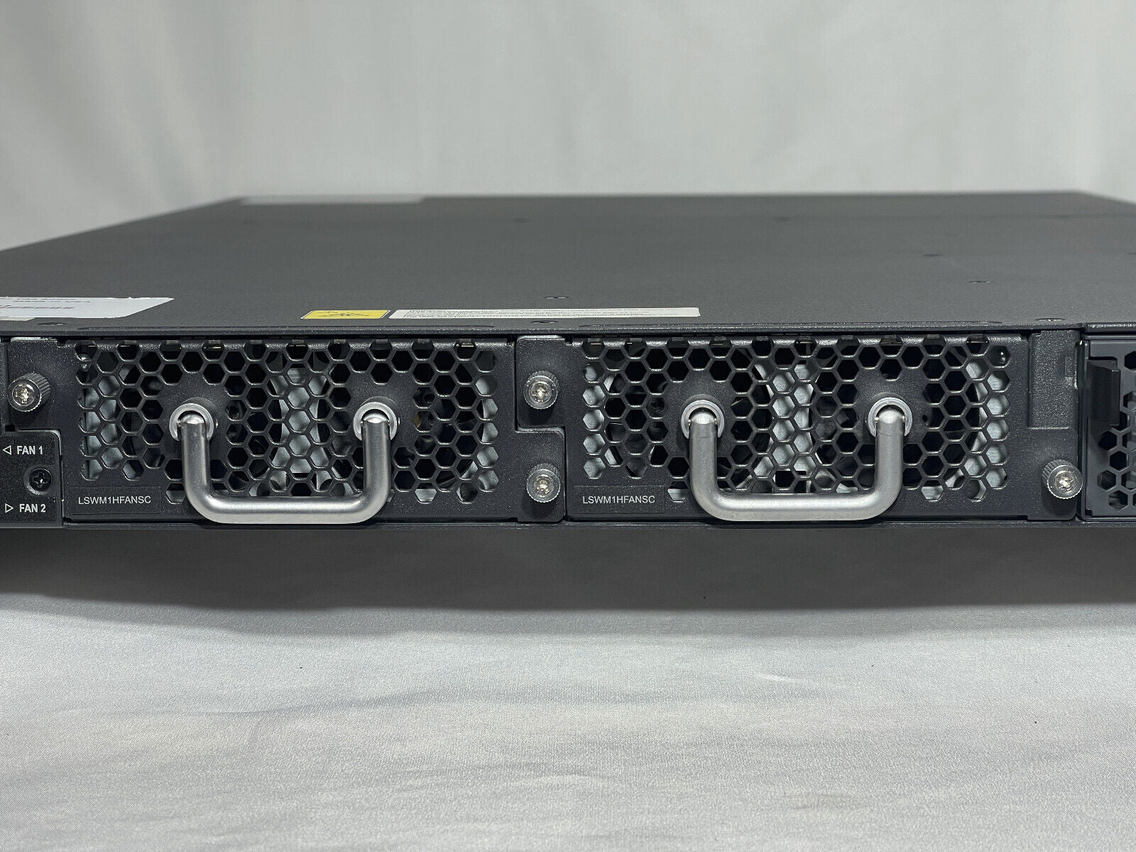 HPE JH187A FlexFabric 5930 2QSFP+ 2-slot L3 Switch 1x PSU 2x Back to Front Fan Kit Ears.