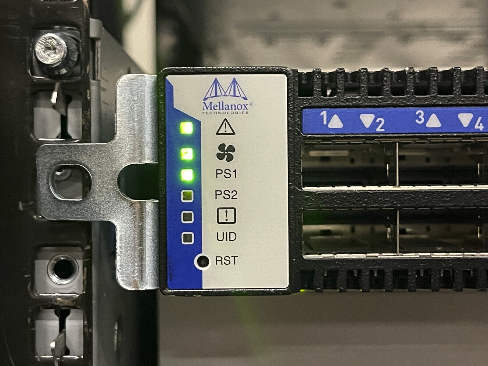 Mellanox SX6025 36-Port Non-blocking 56Gb/s FDR InfiniBand Switch 1x PSU Rails MSX6025F-1SFS.