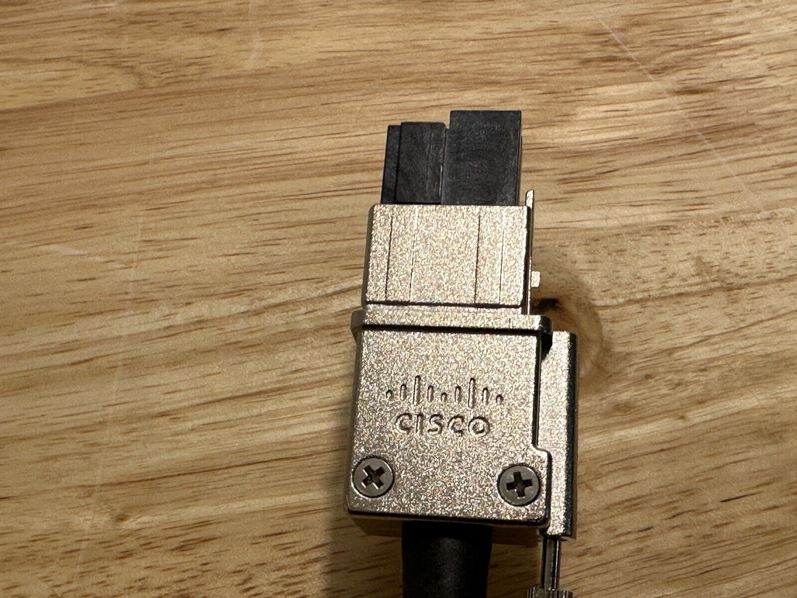 Cisco Catalyst C9300 9300 Series Power Stacking Cable 1 foot CAB-SPWR-30CM 1FT.