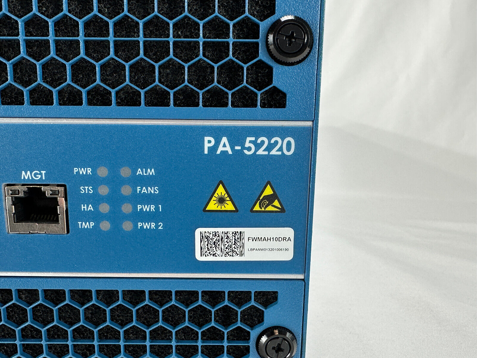 Palo Alto PA-5220 Next-Generation Firewall VPN Gateway 1/10/40GbE 2x PSU Rails PAN-PA-5220-DC.