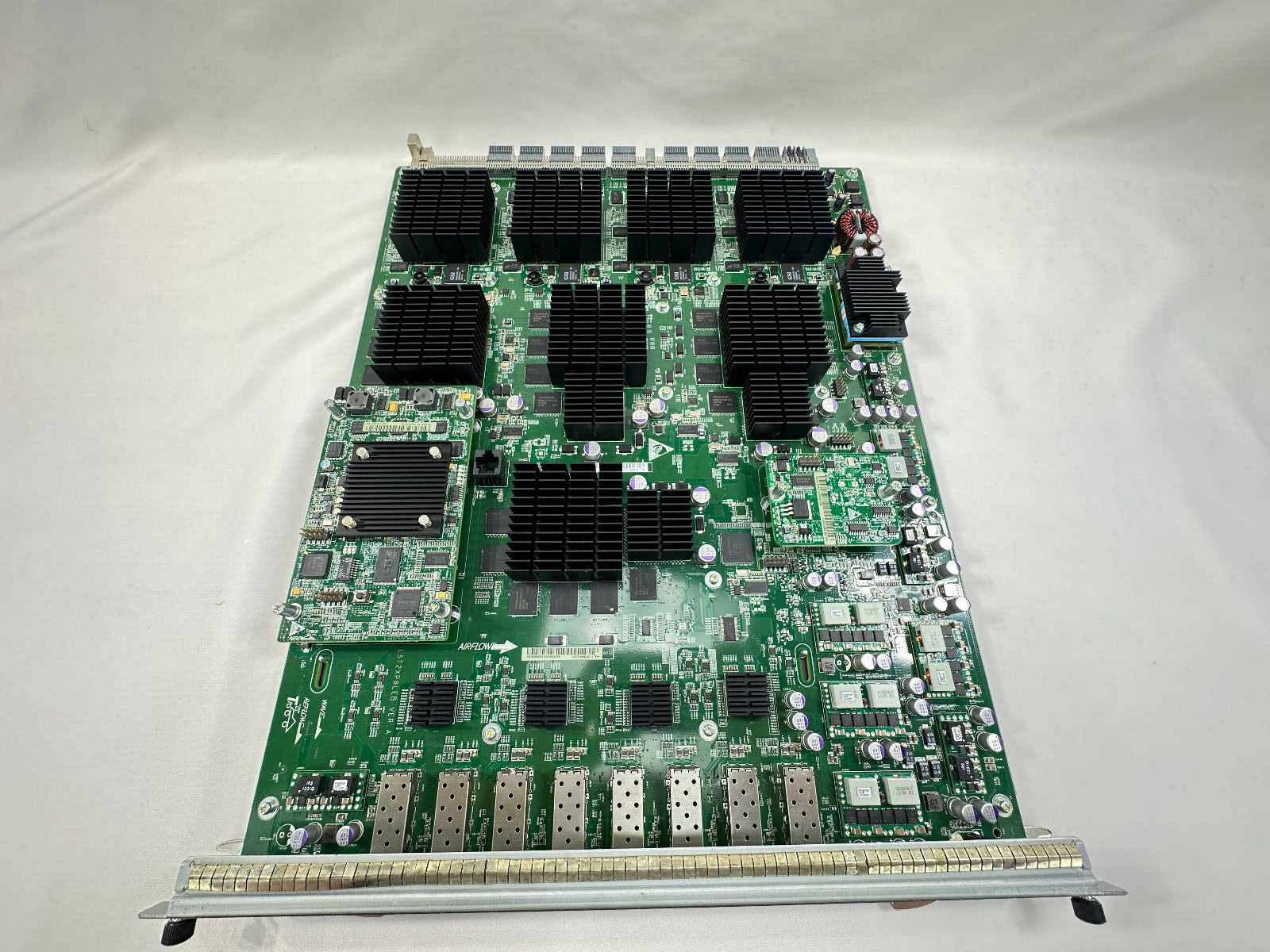 HP 12500 FlexFabric Series 8-port 10GbE SFP+ LEC Module JC781A.